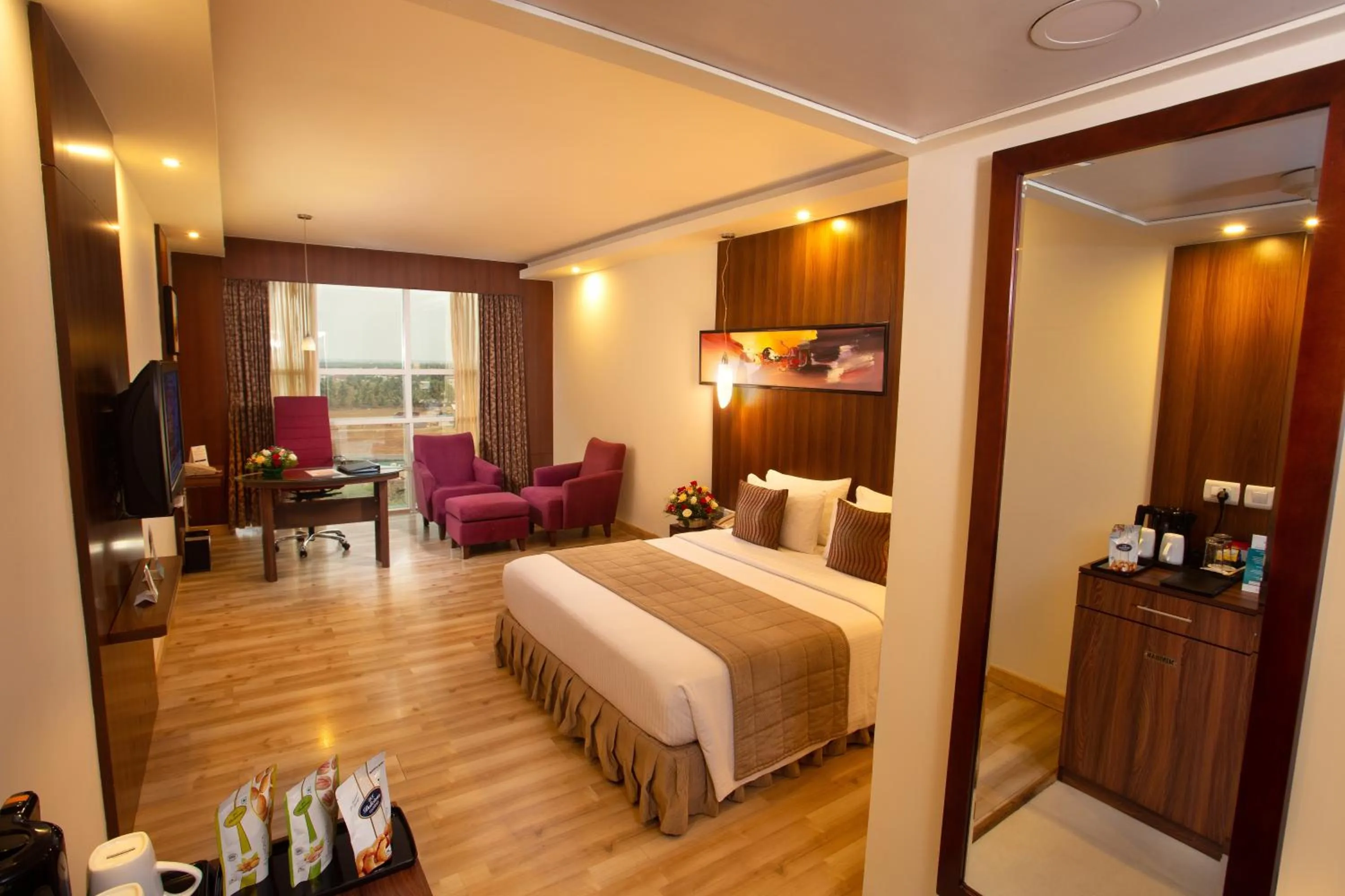 Photo of the whole room, Bed in Gokulam Park Coimbatore