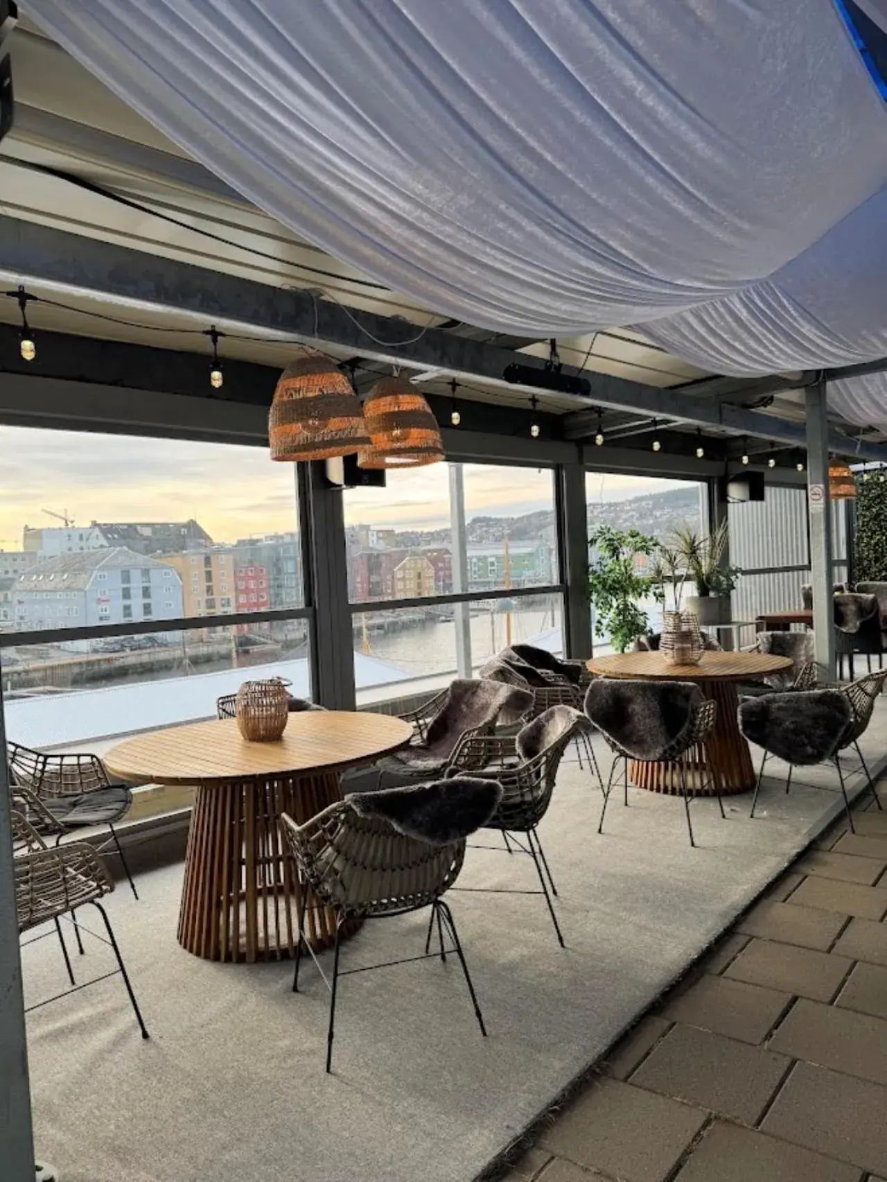 Restaurant/places to eat in P-Hotels Brattøra Restaurant/places to eat in P-Hotels Brattøra