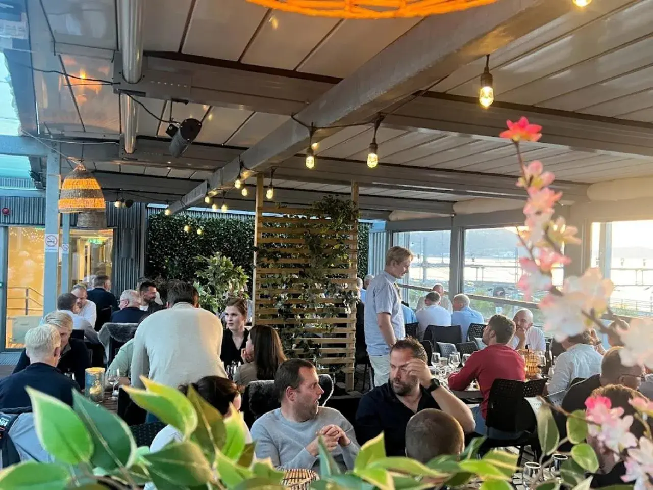 Restaurant/places to eat in P-Hotels Brattøra Restaurant/places to eat in P-Hotels Brattøra