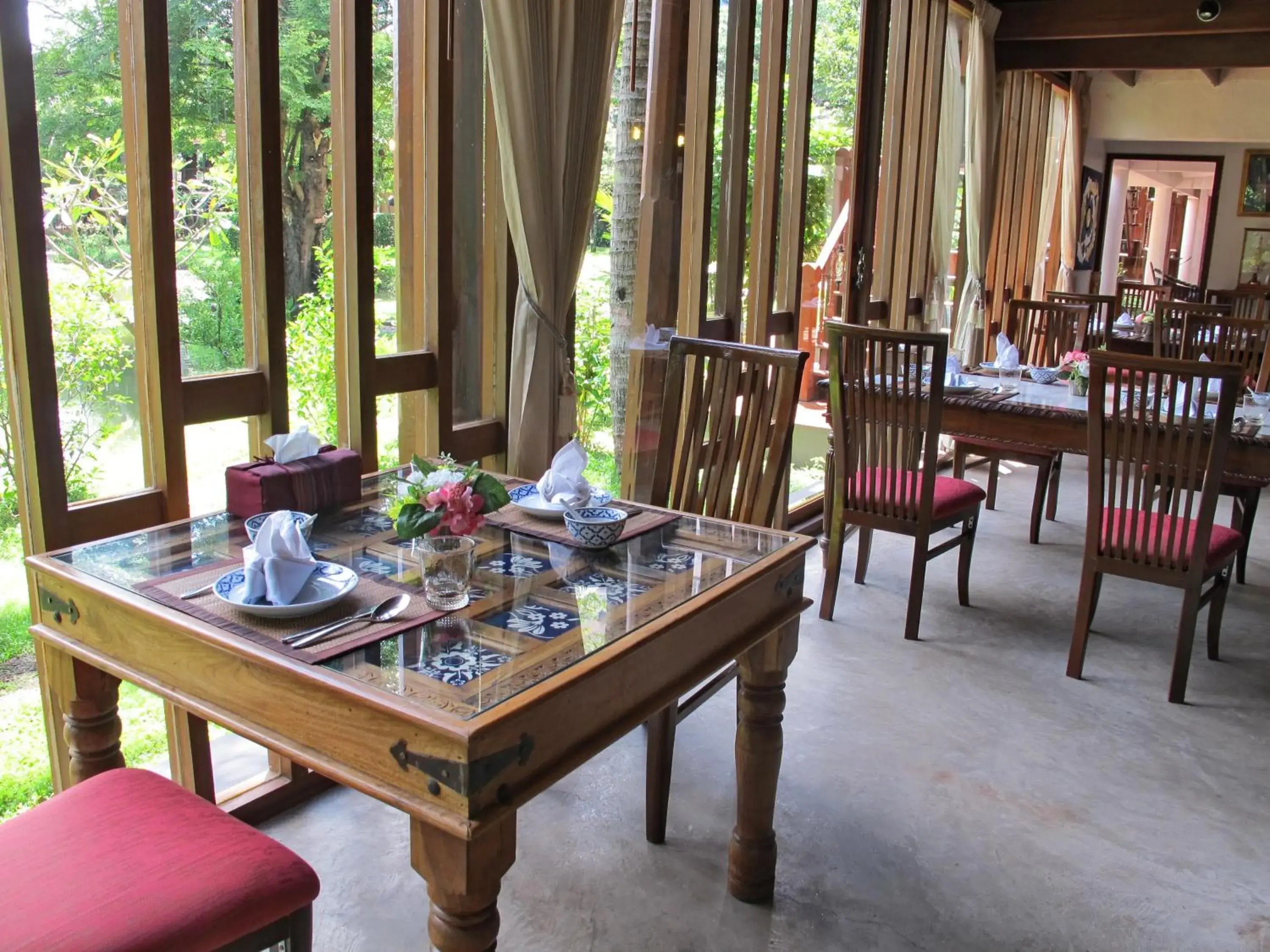 Restaurant/places to eat in Dhabkwan Resort Restaurant/places to eat in Dhabkwan Resort