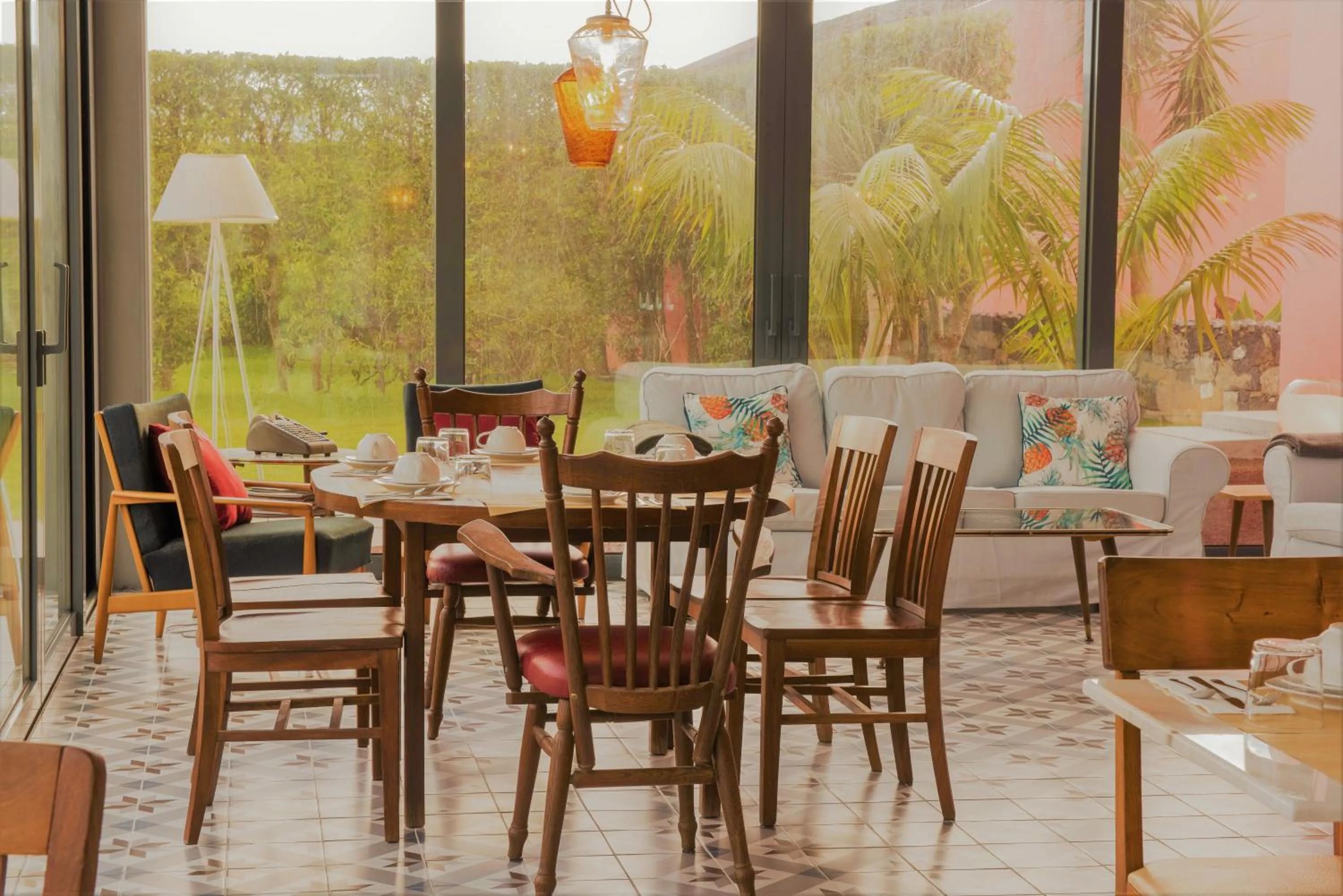 Restaurant/places to eat in Herdade do Ananás