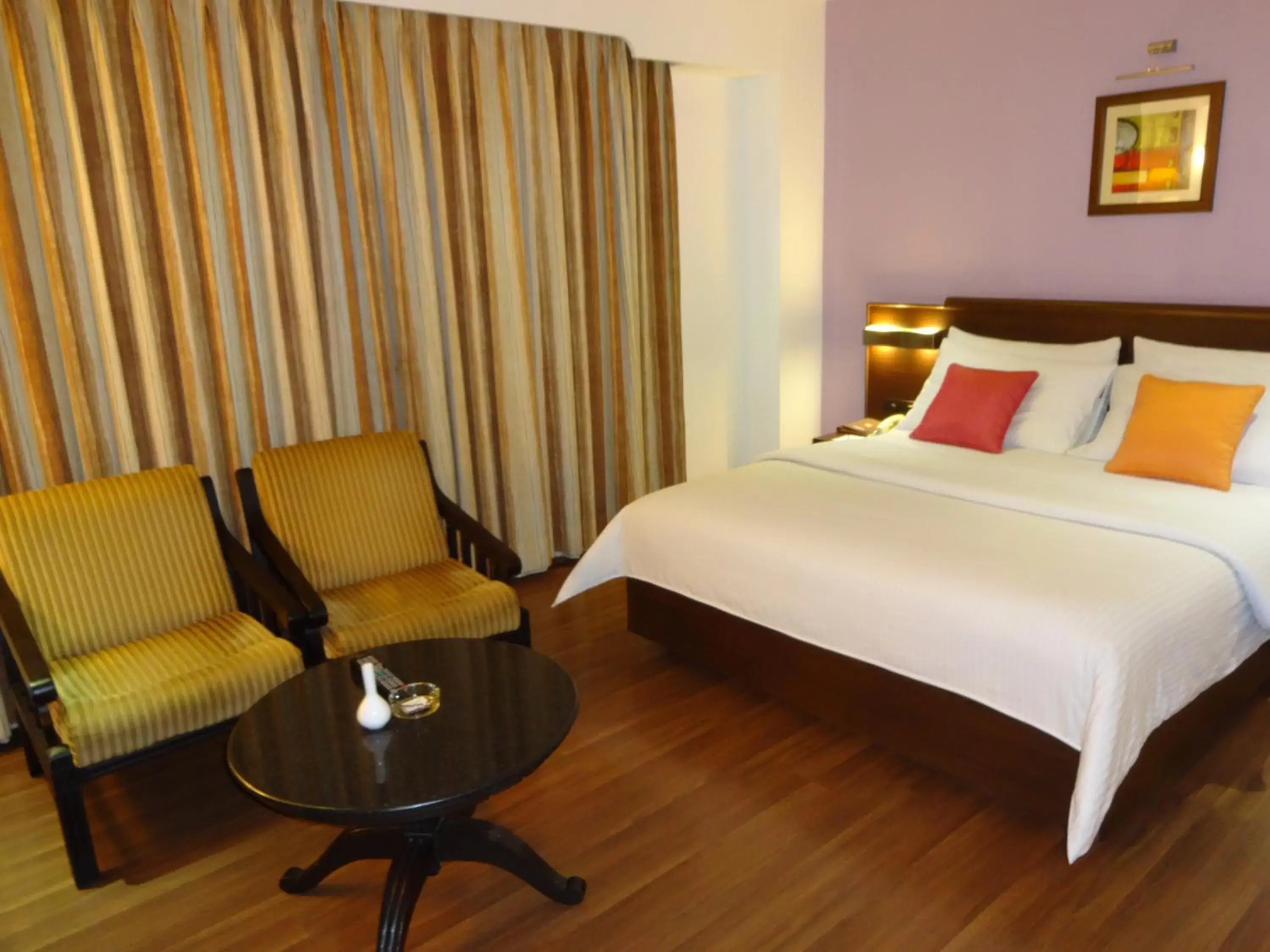 Photo of the whole room, Bed in CAG Pride Photo of the whole room, Bed in CAG Pride