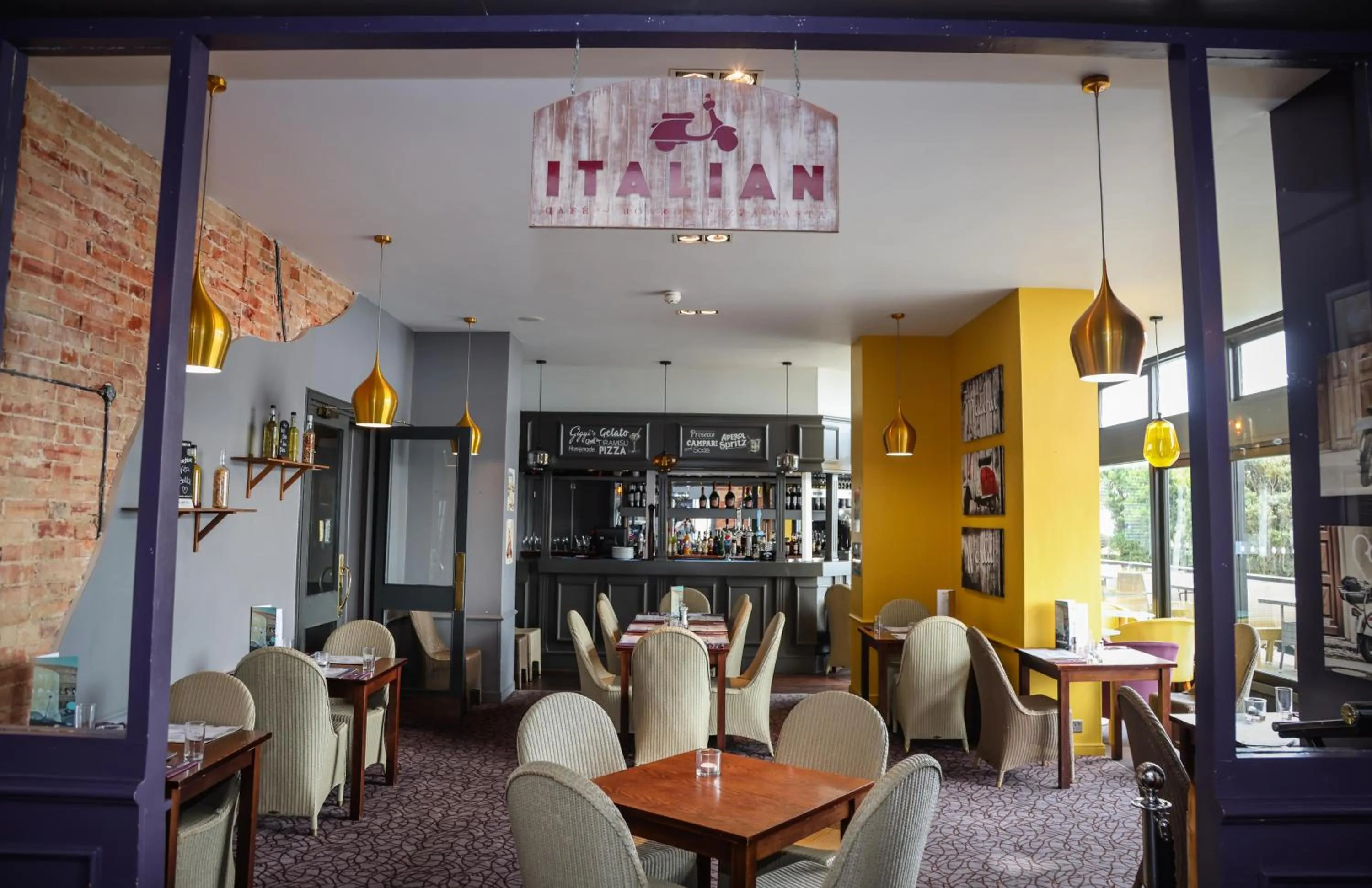 Restaurant/places to eat in Ocean Beach Hotel & Spa - OCEANA COLLECTION