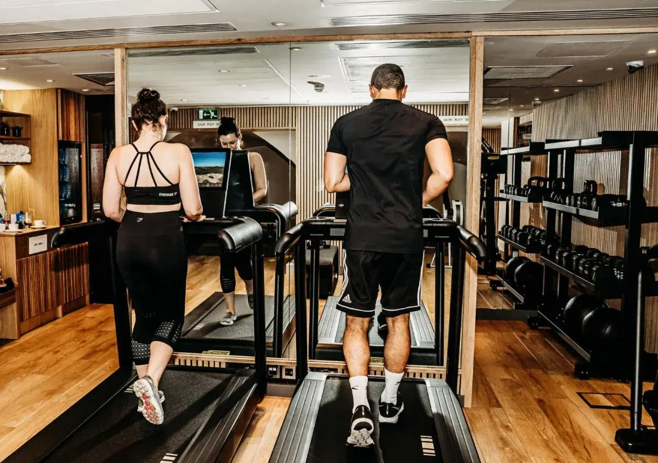 Fitness centre/facilities in The Prince Akatoki London Fitness centre/facilities in The Prince Akatoki London