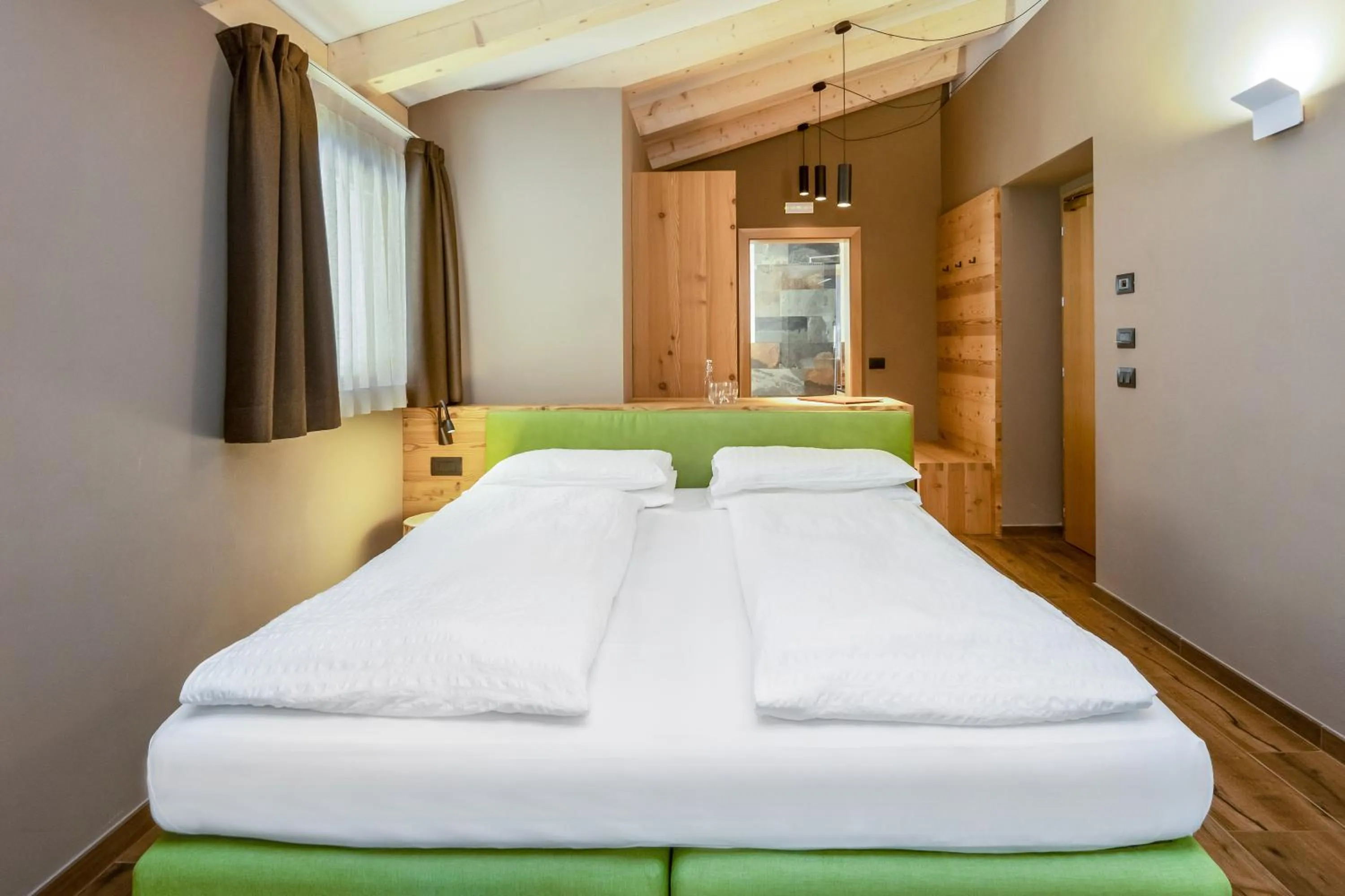 Bedroom, Bed in Hotel Vittoria - Ricarica l'anima