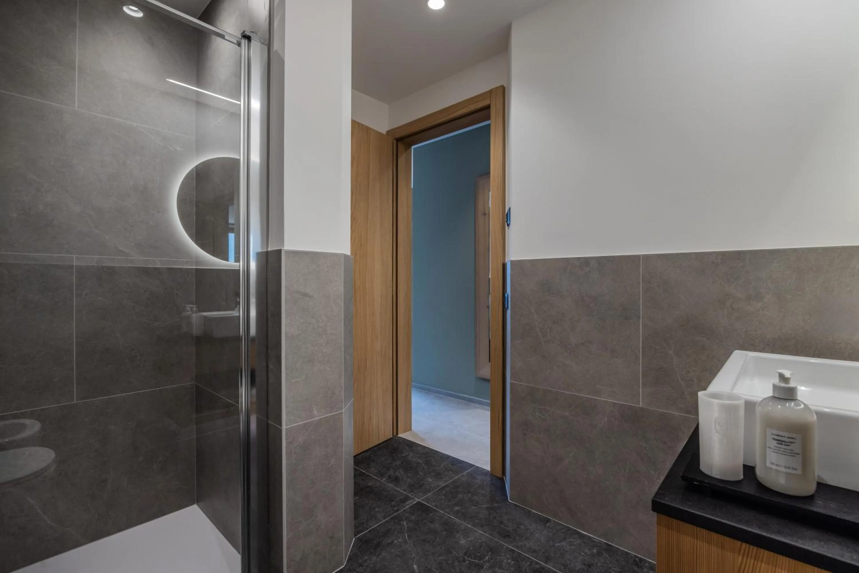 Shower in Hotel Vittoria - Ricarica l'anima