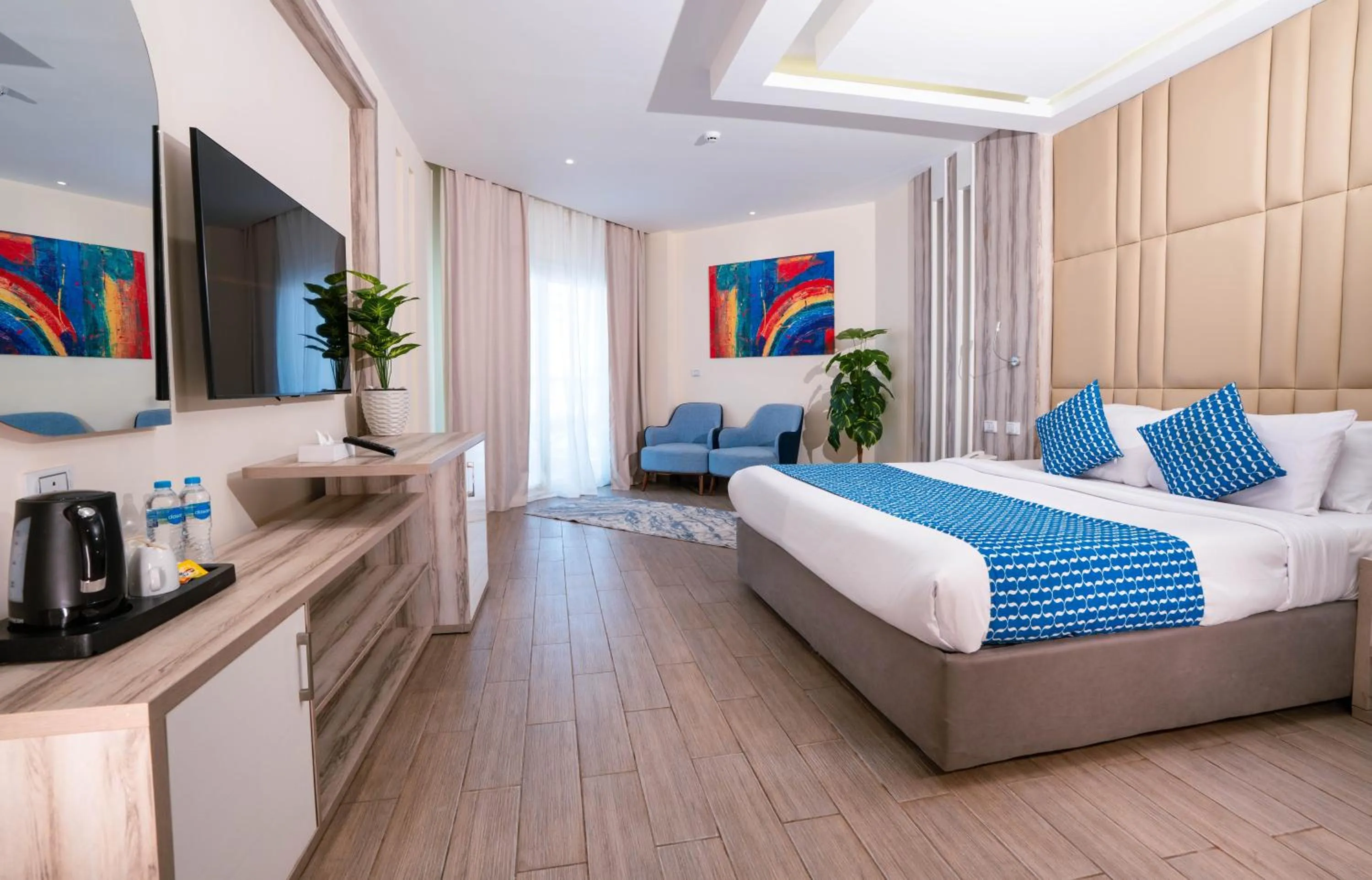 Photo of the whole room, Bed in Bellagio Beach Resort & Spa