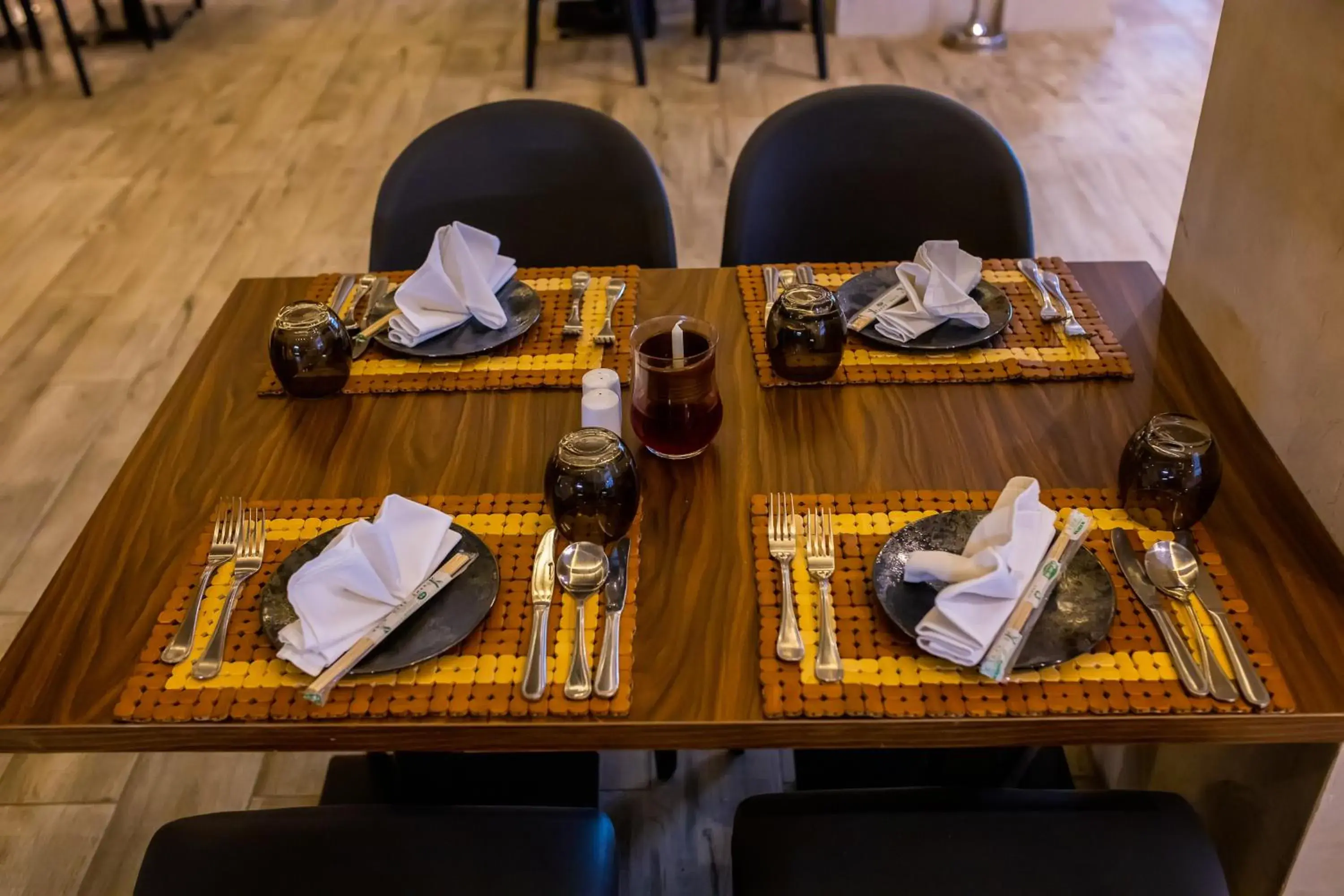 Restaurant/places to eat in Bellagio Beach Resort & Spa Restaurant/places to eat in Bellagio Beach Resort & Spa