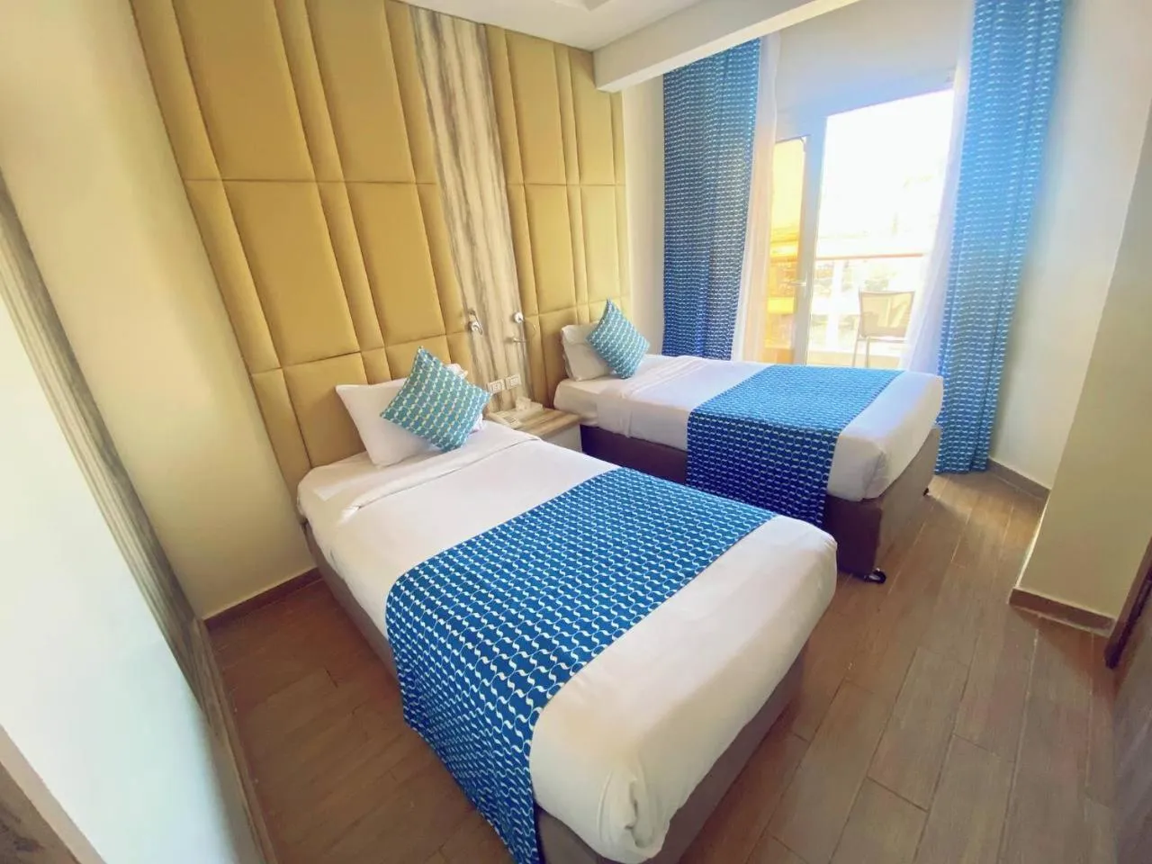 Bedroom, Bed in Bellagio Beach Resort & Spa