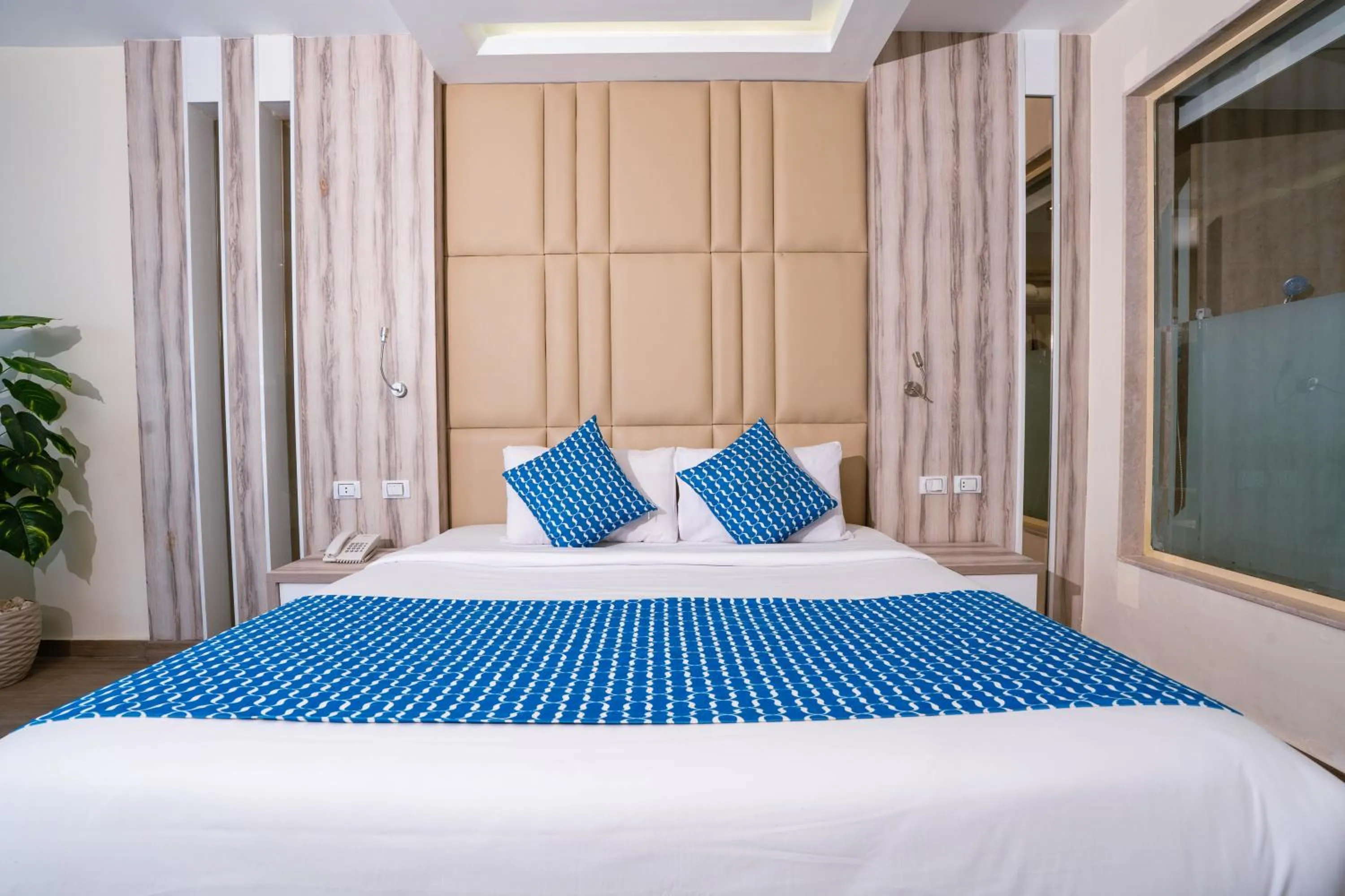 Bed in Bellagio Beach Resort & Spa