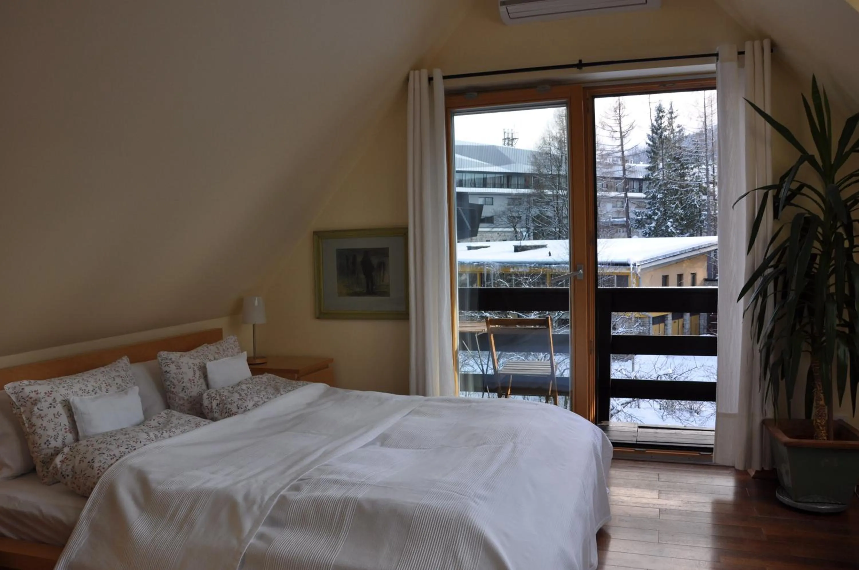 Photo of the whole room, Bed in Willa Marma B&B