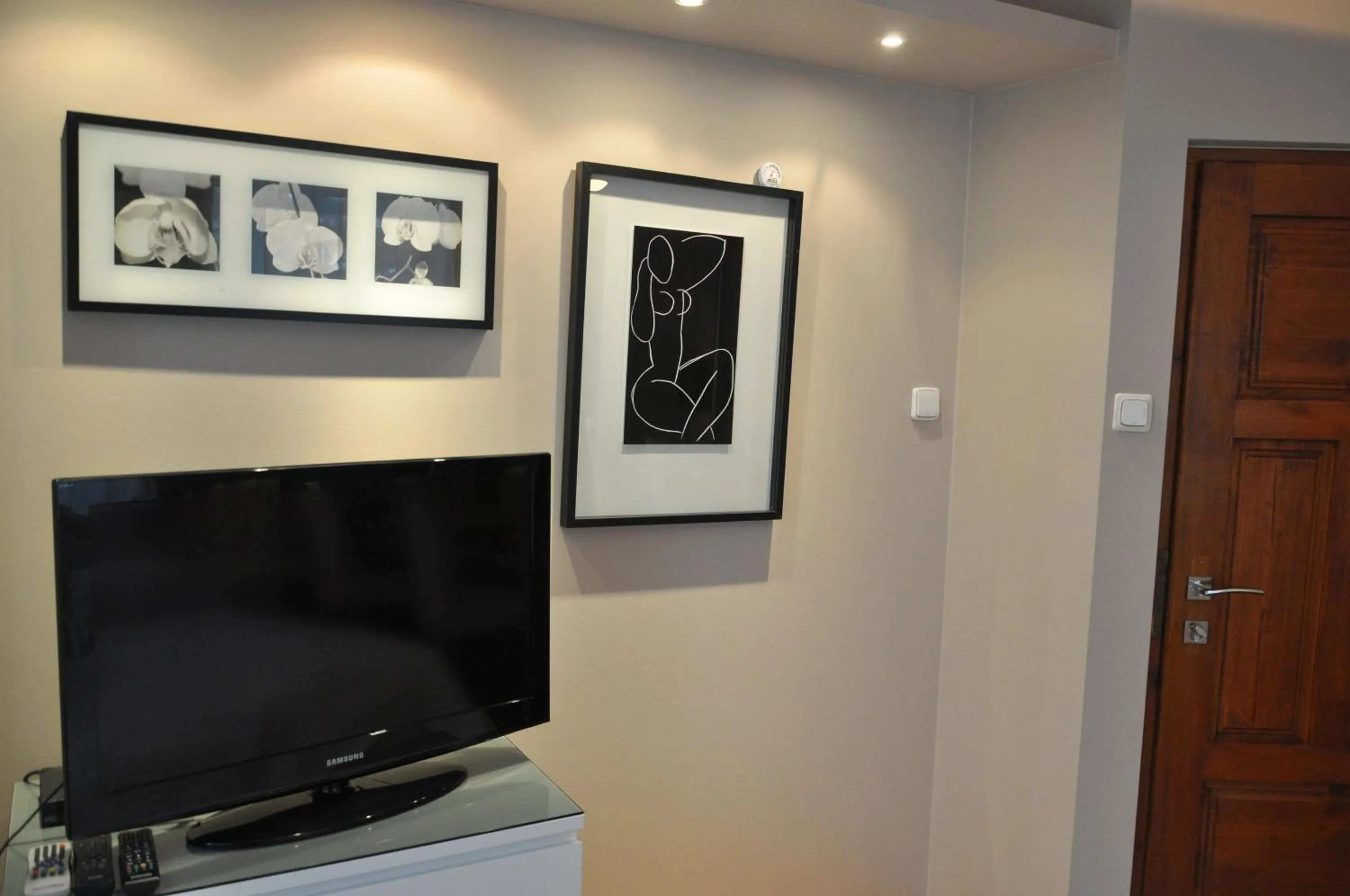 TV and multimedia in Willa Marma B&B