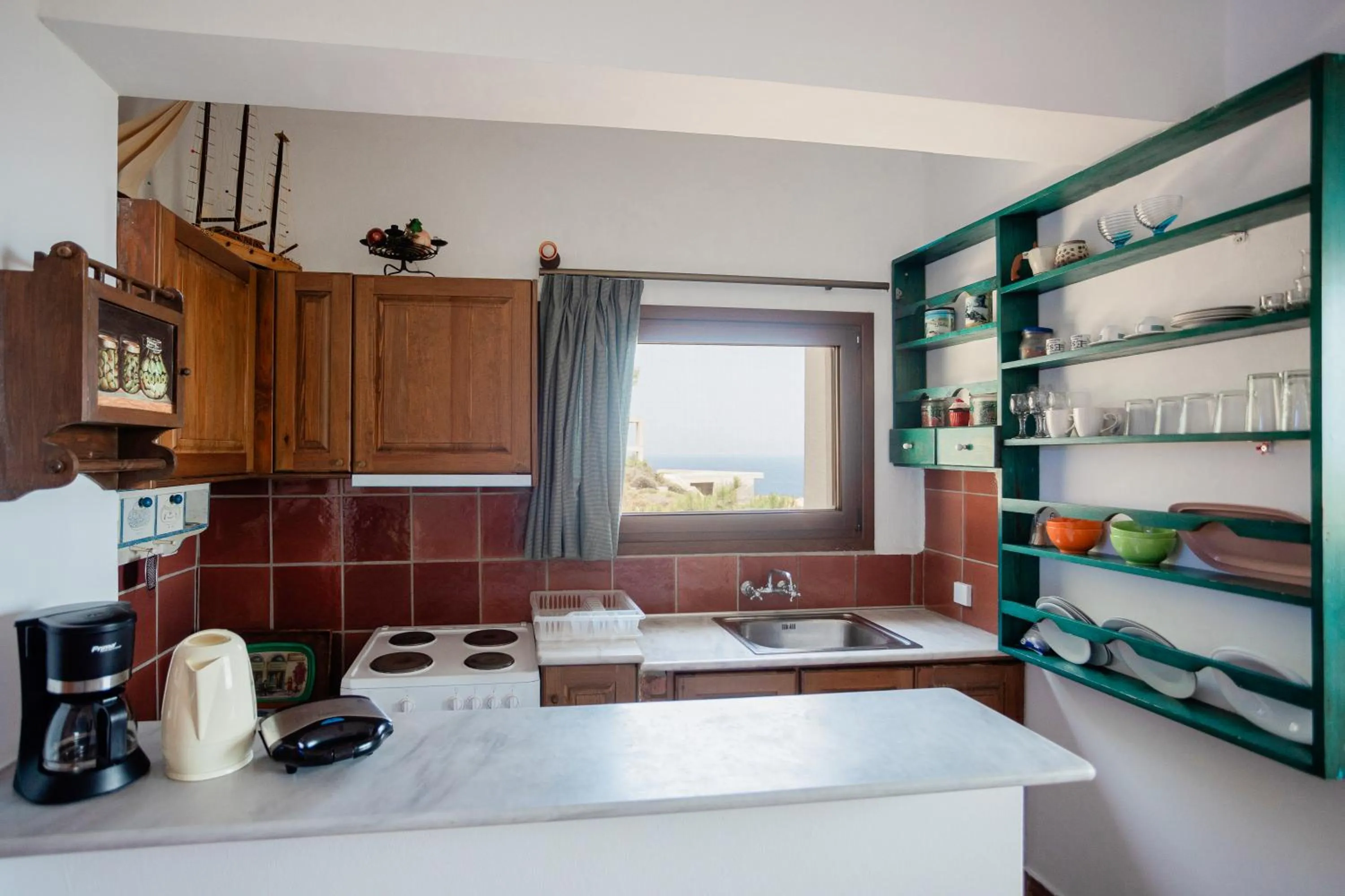 Kitchen or kitchenette in Iliatoras