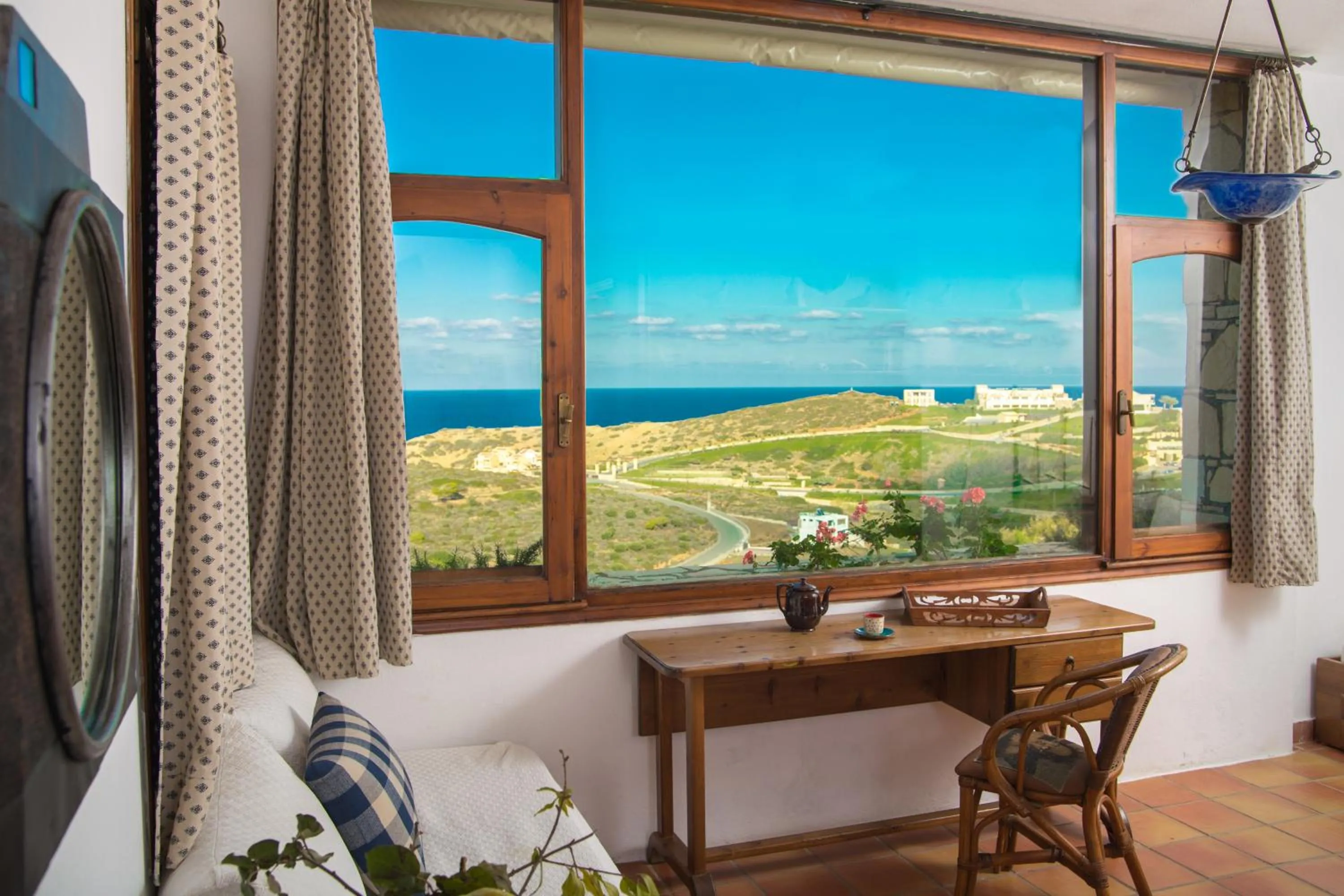 Seating area in Iliatoras