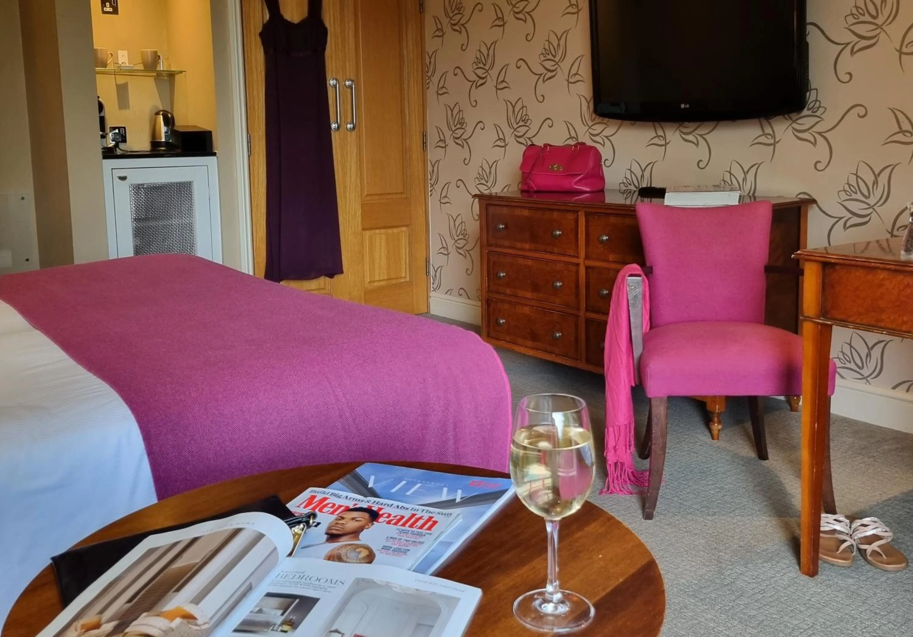 room service in Alexander House Hotel & Utopia Spa