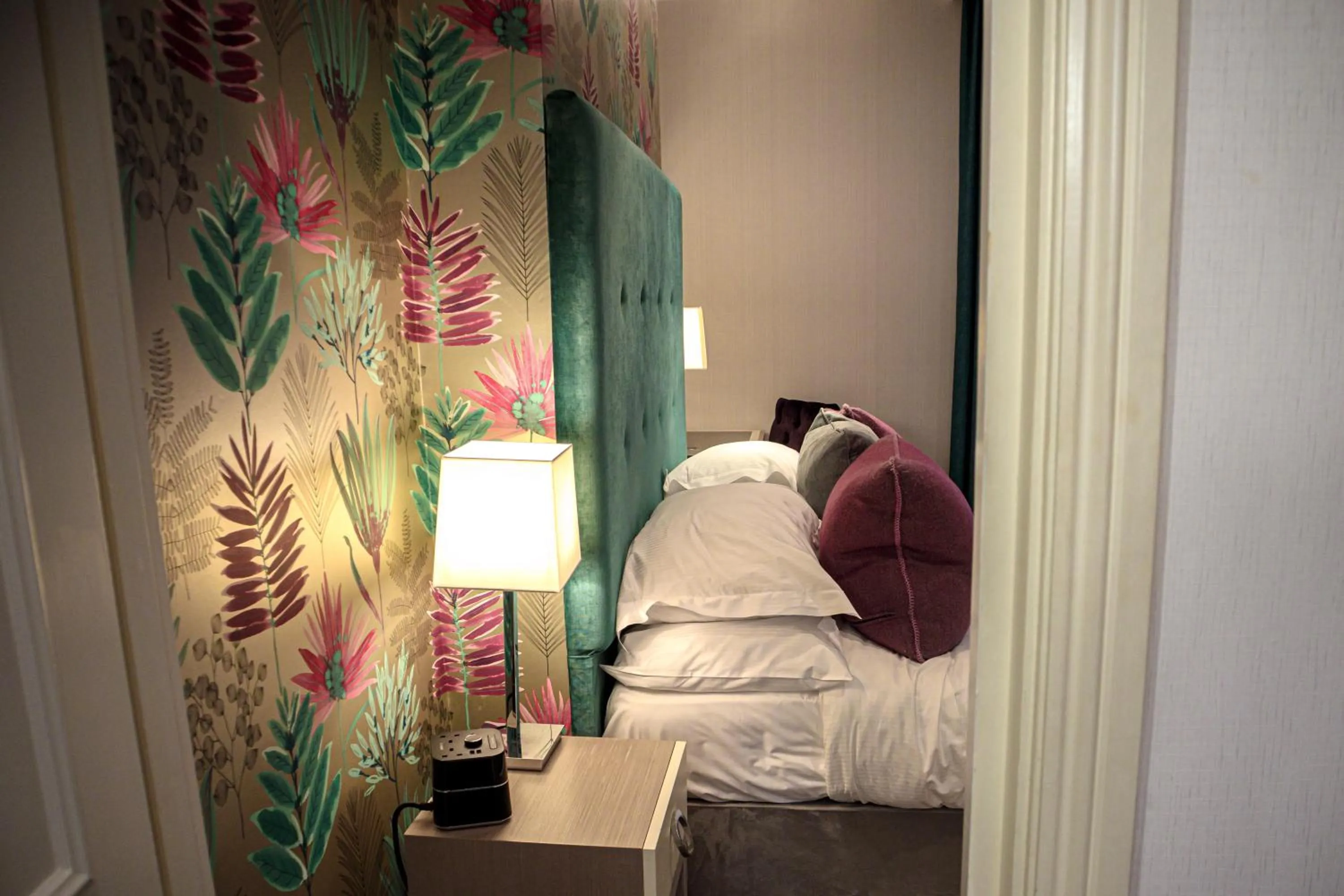 Bedroom, Bed in Alexander House Hotel & Utopia Spa