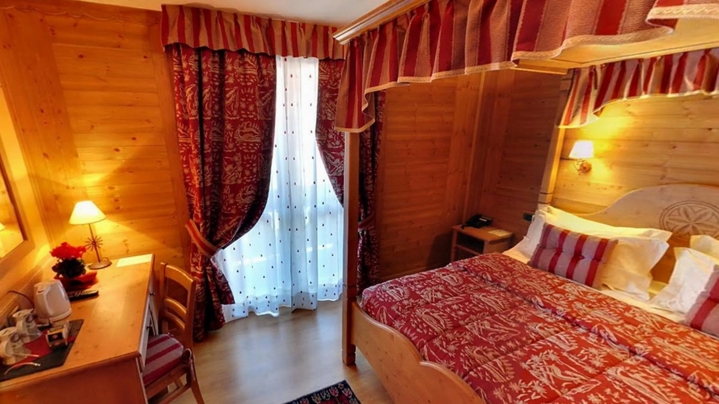 Bed in Hotel Boton D'Or & Wellness a La Thuile