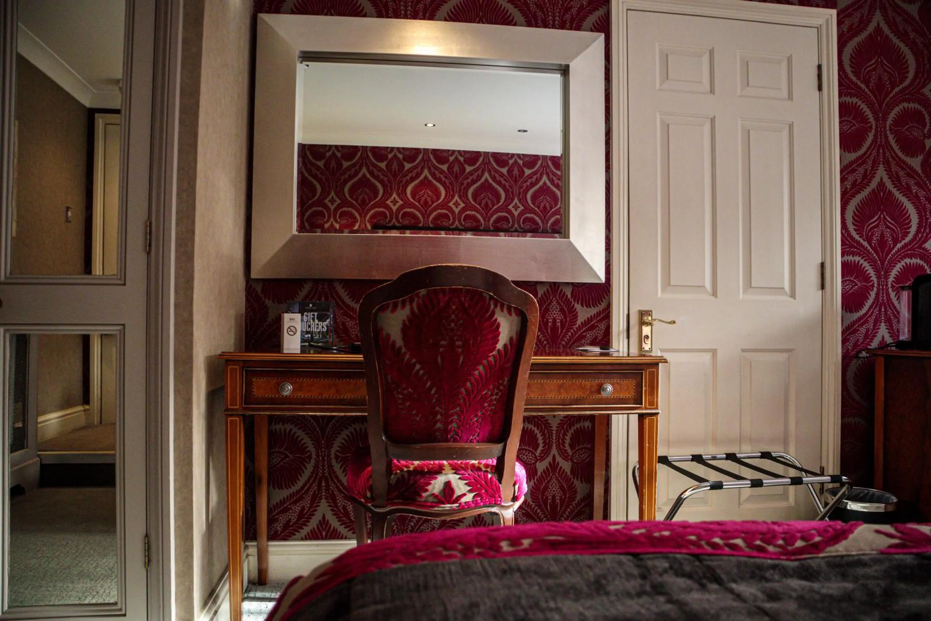 Guests, Bed in Langshott Manor - Luxury Hotel Gatwick