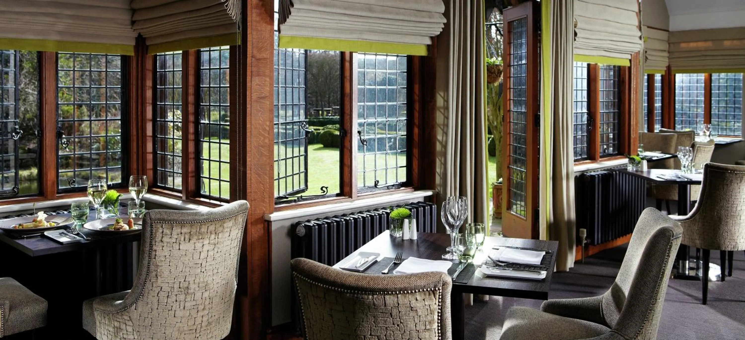 Restaurant/places to eat in Langshott Manor - Luxury Hotel Gatwick