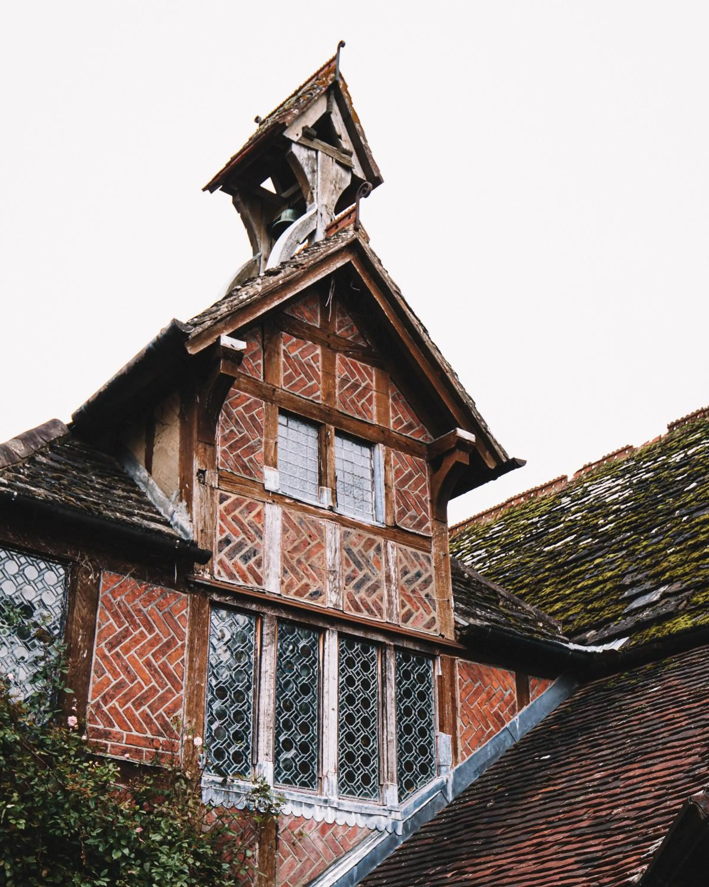 Facade/entrance in Langshott Manor - Luxury Hotel Gatwick