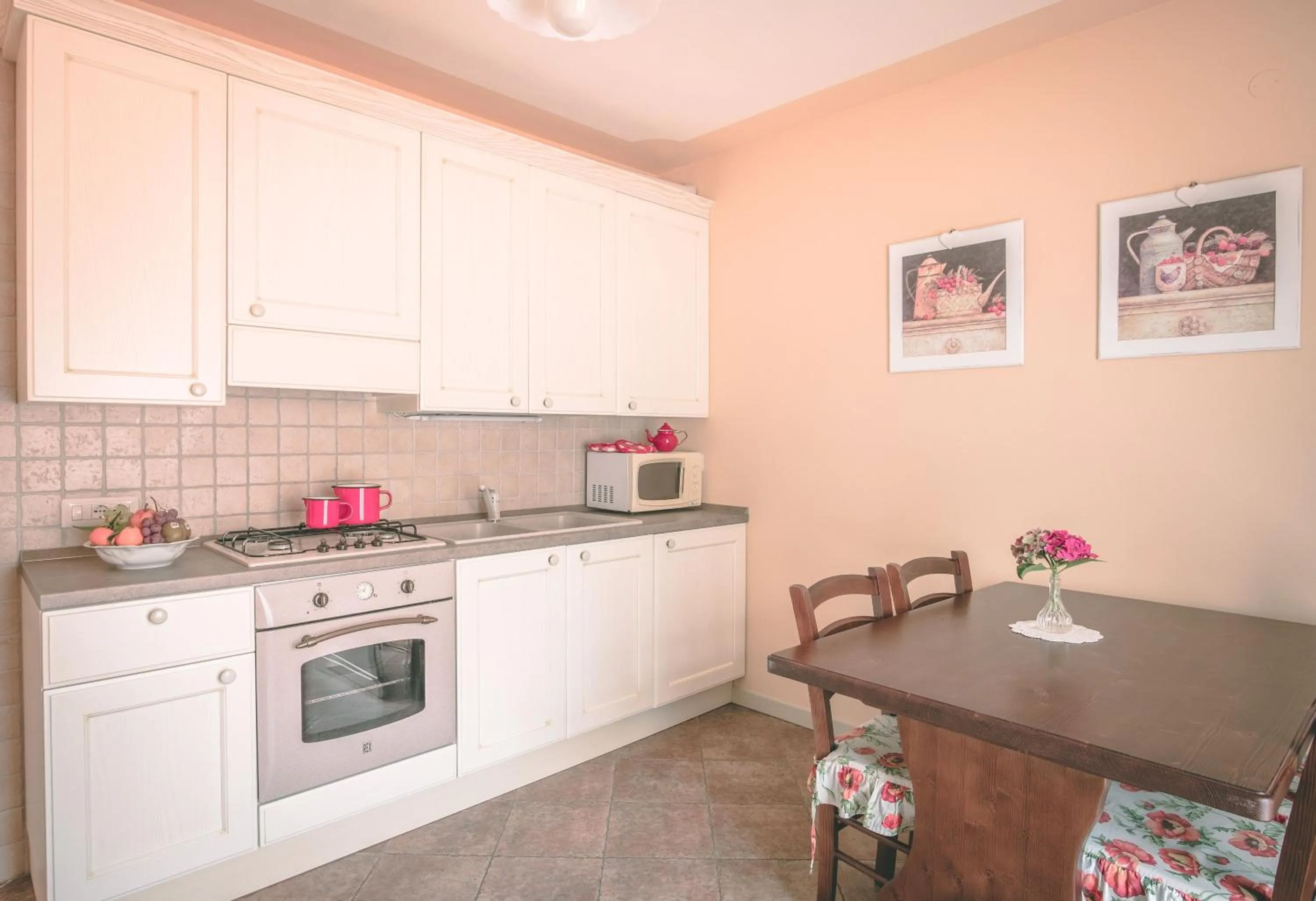 Kitchen or kitchenette in B&B Casa Dolce Casa