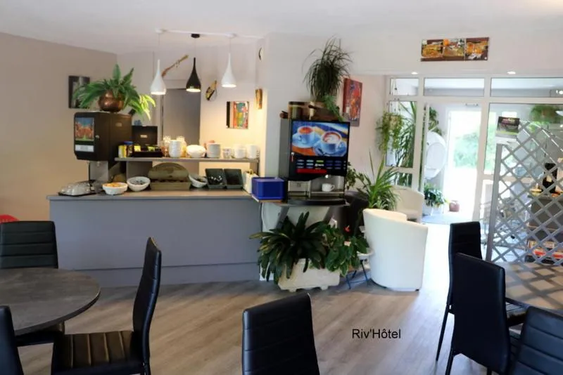 Breakfast in Riv'Hotel