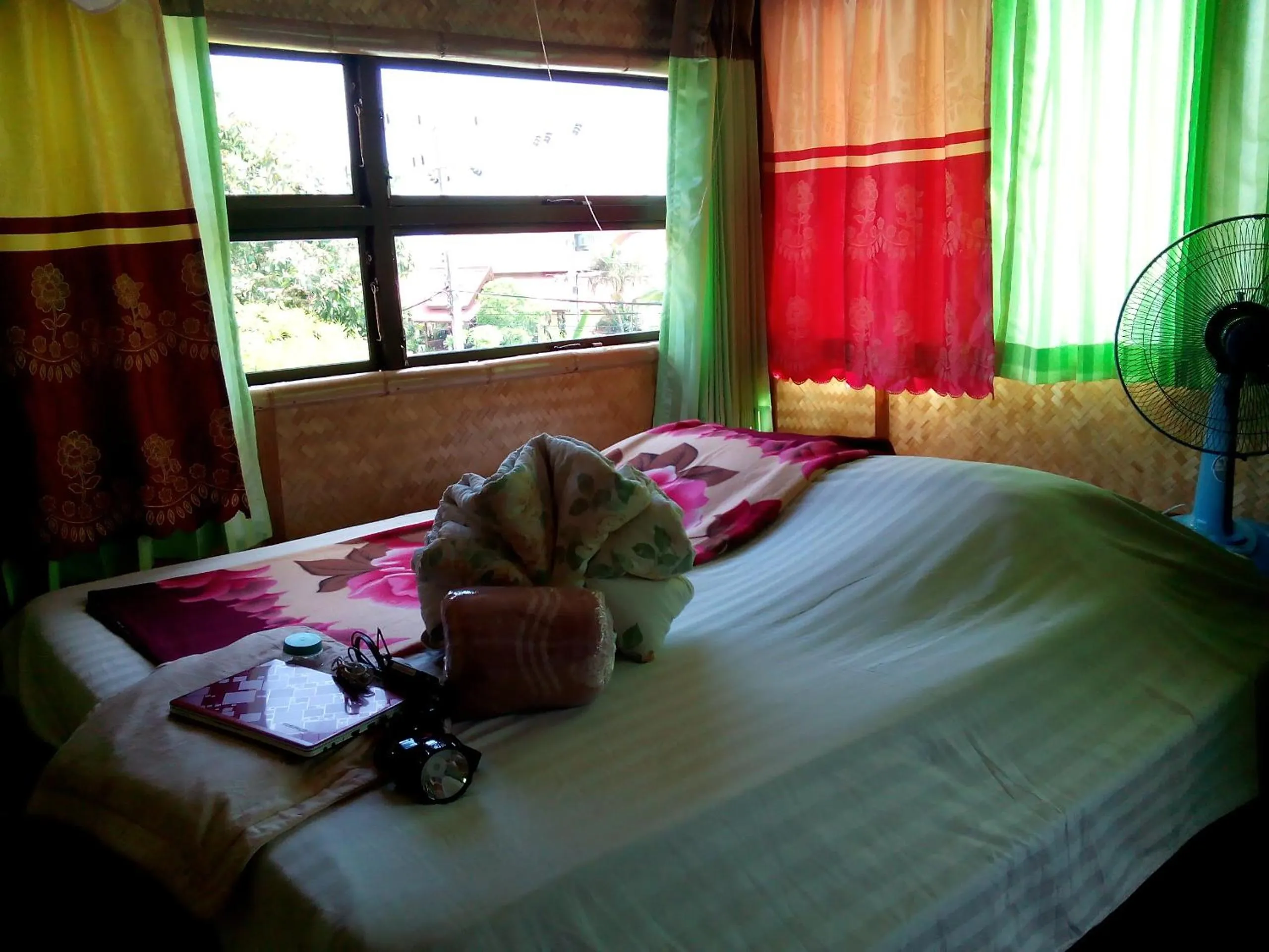 Bedroom, Bed in Comon Bungalow HaadChaoPhao
