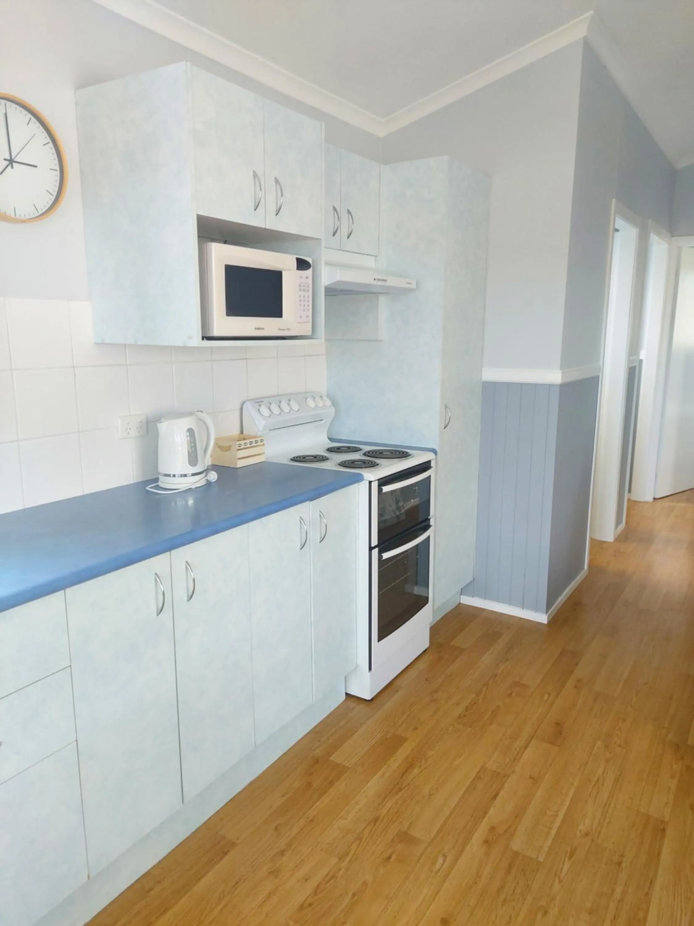 Kitchen or kitchenette in Stoney Park Holiday Park