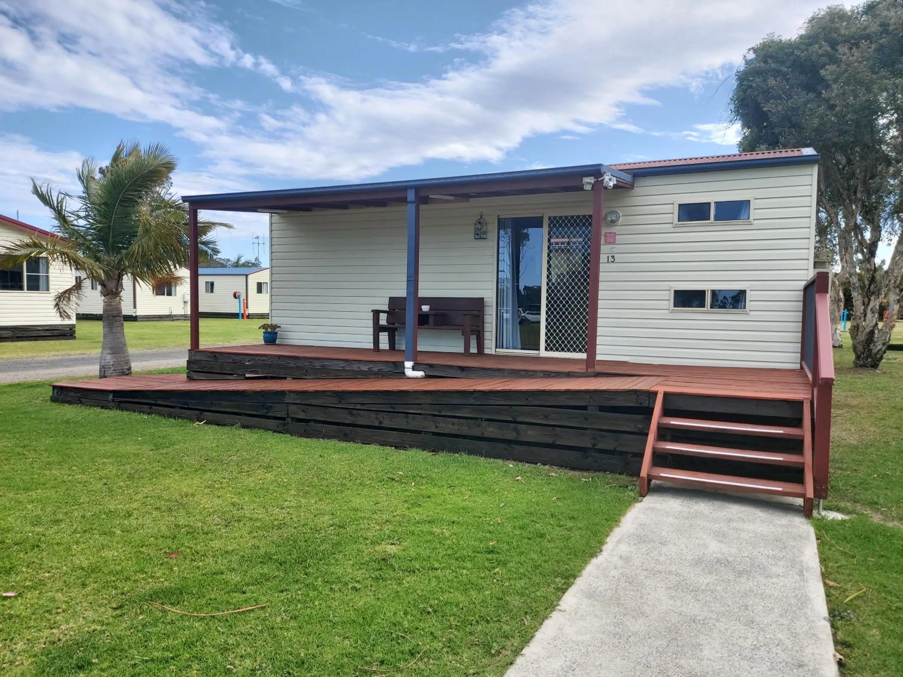 Property building in Stoney Park Holiday Park