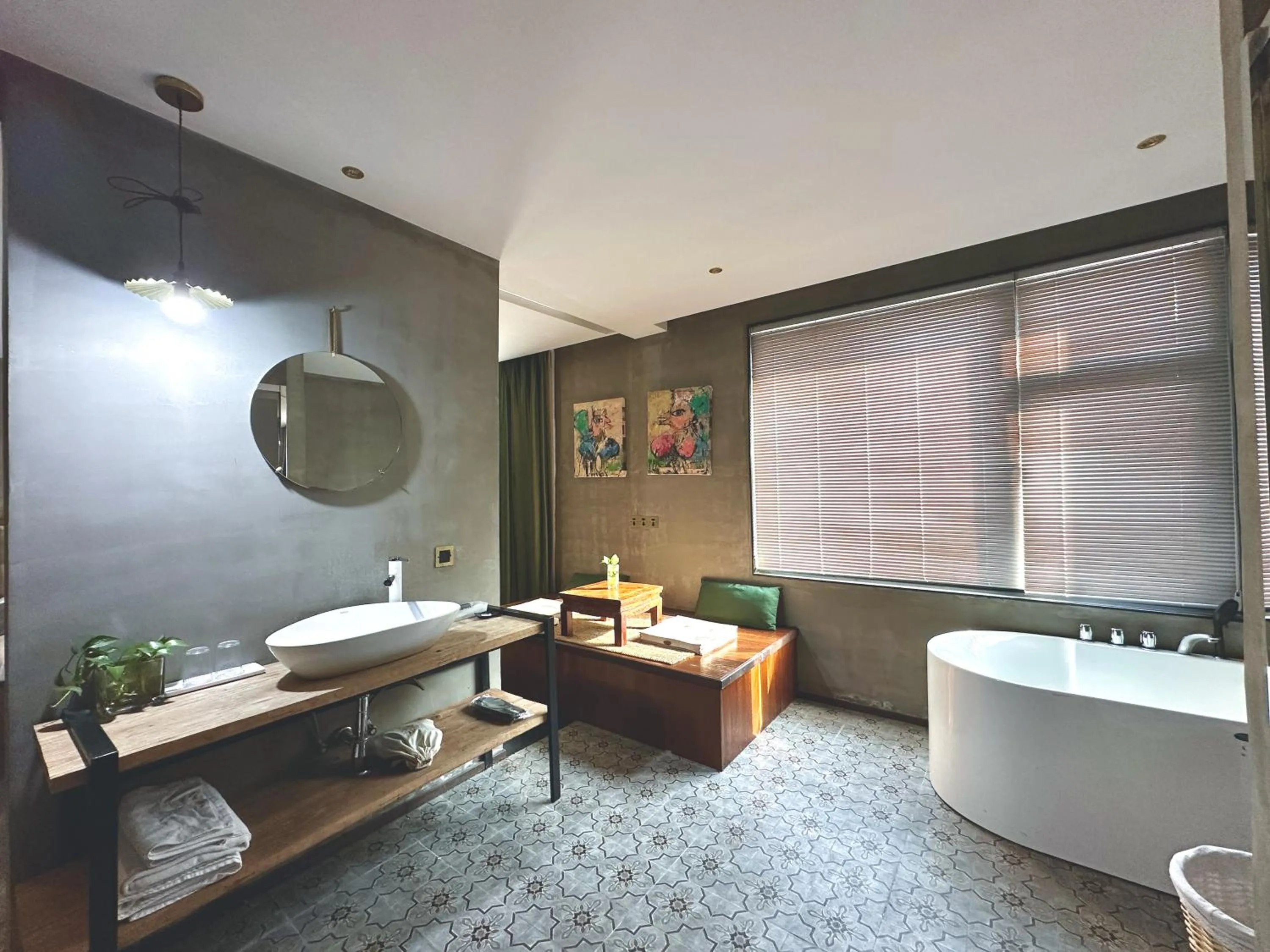 Bath in Suzhou Unique Space Design Art Hotel