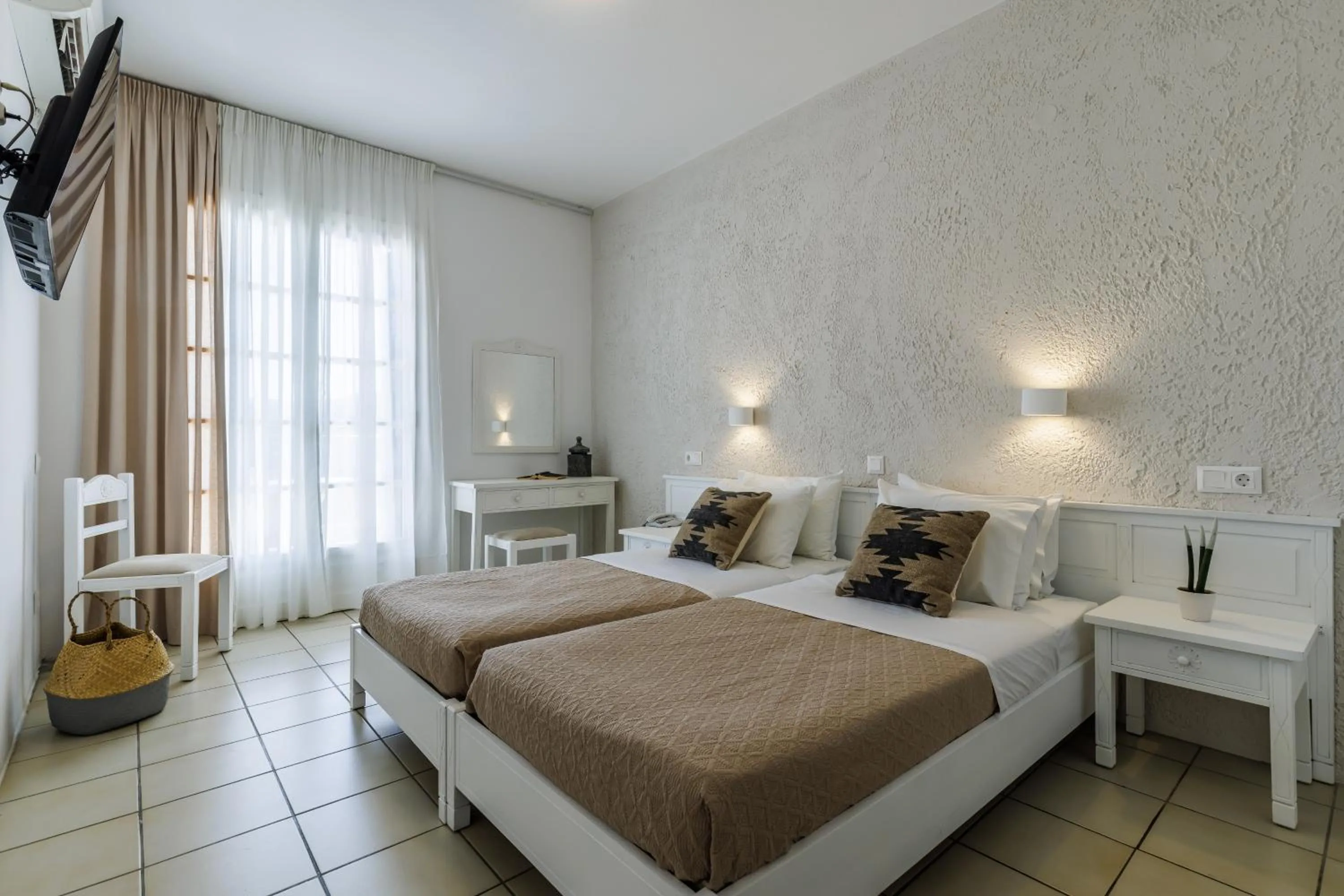 Photo of the whole room, Bed in Aperitton Hotel