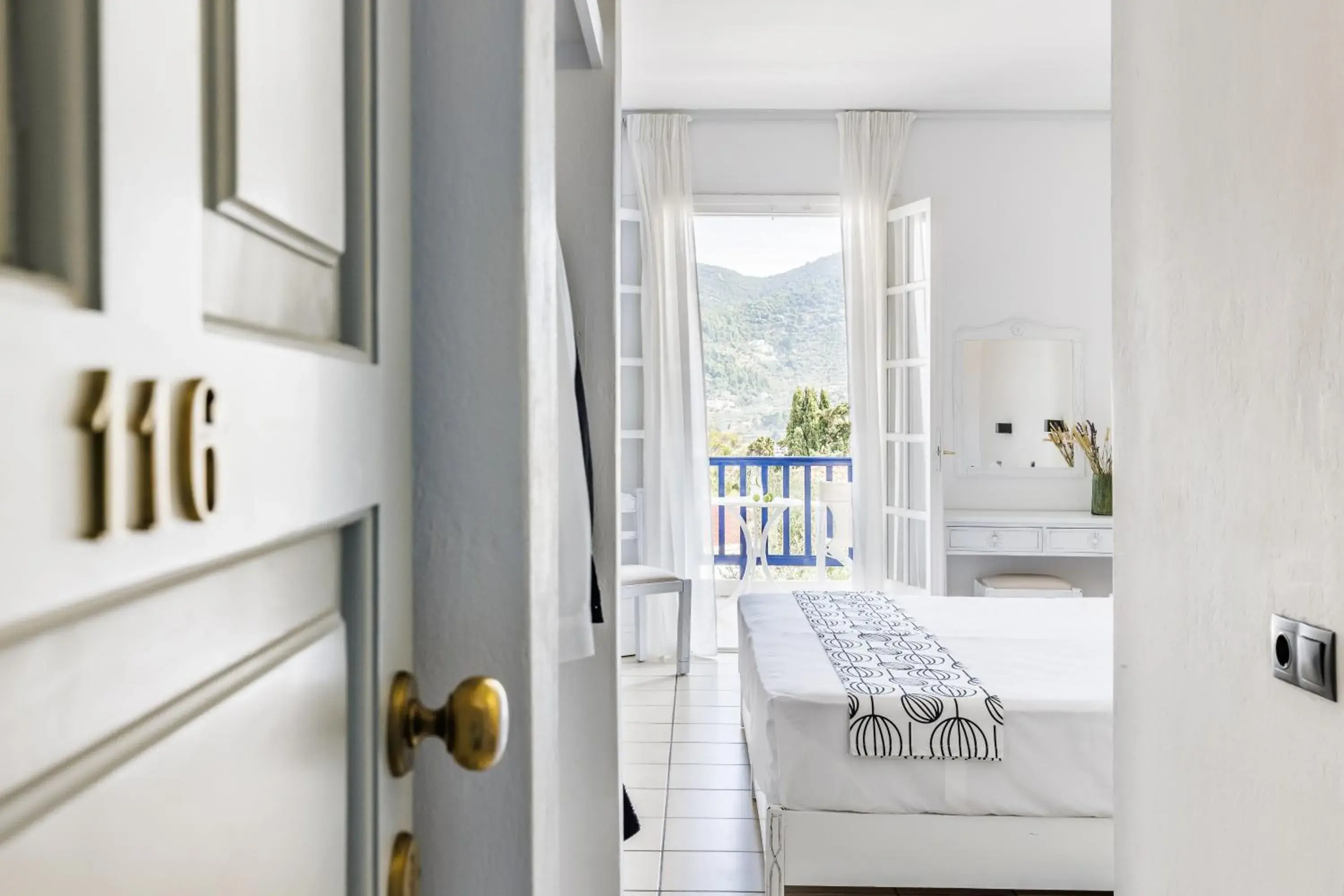 Photo of the whole room in Aperitton Hotel Photo of the whole room in Aperitton Hotel