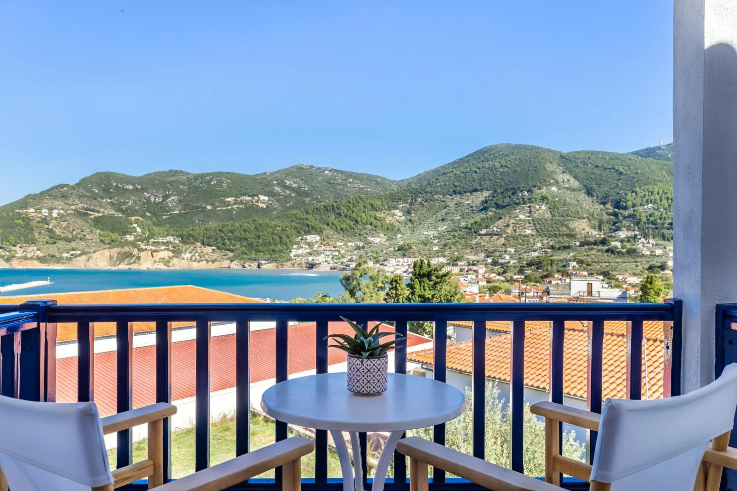 View (from property/room) in Aperitton Hotel View (from property/room) in Aperitton Hotel