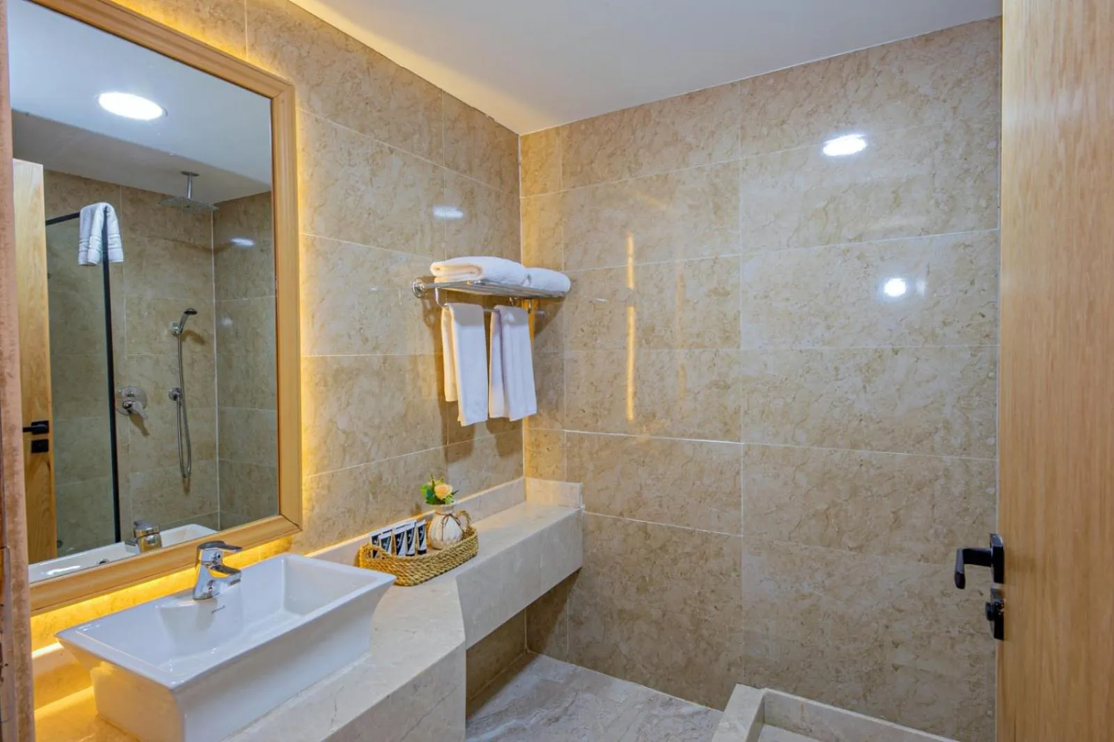 Shower in Panorama Bungalows Resort El Gouna