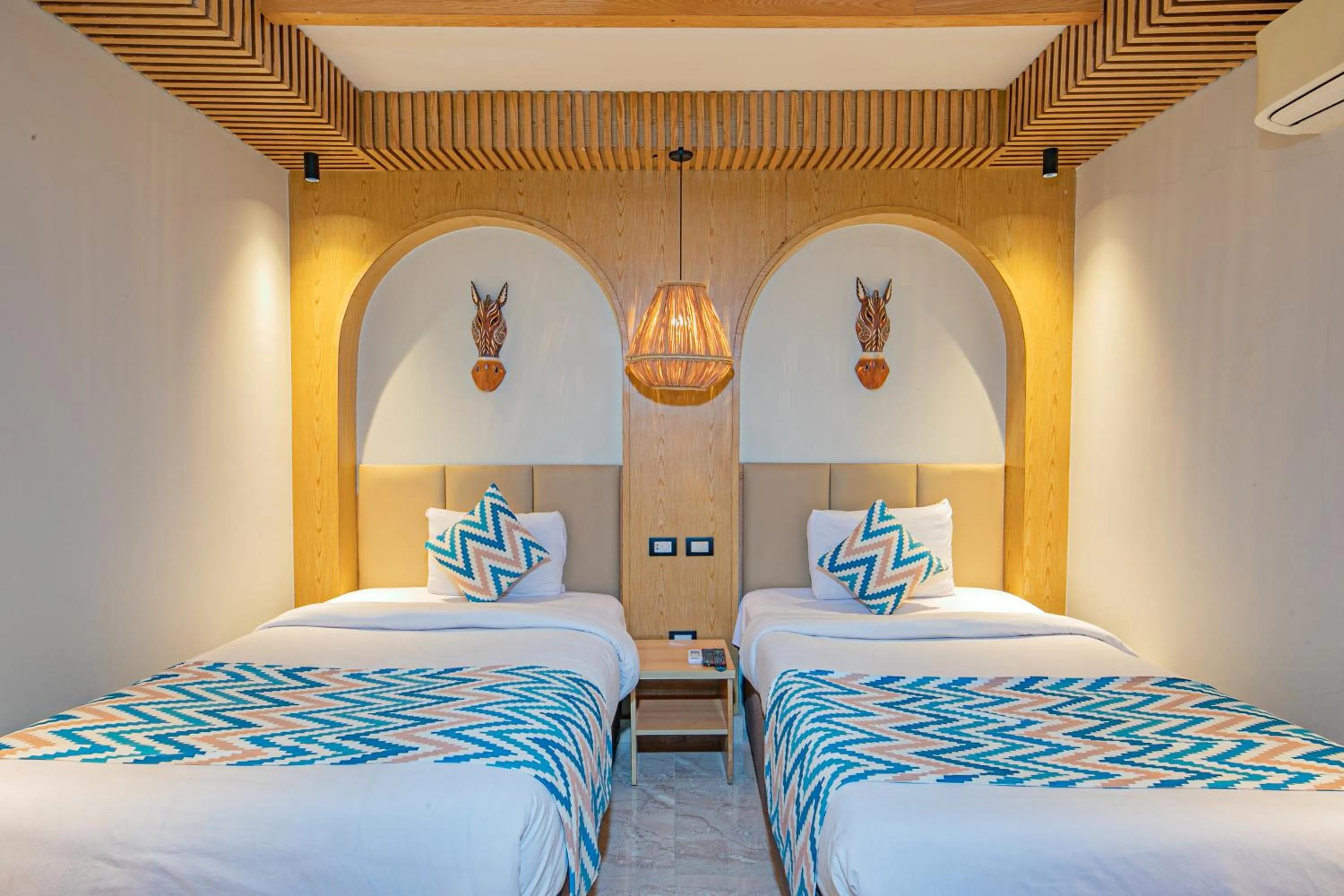 Bedroom, Bed in Panorama Bungalows Resort El Gouna