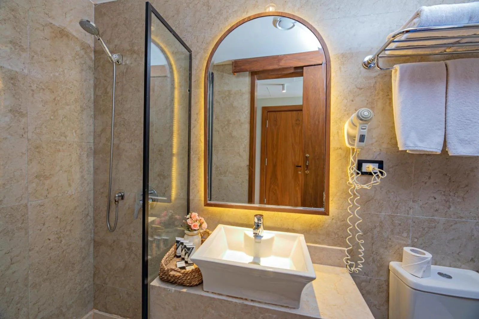 Shower in Panorama Bungalows Resort El Gouna