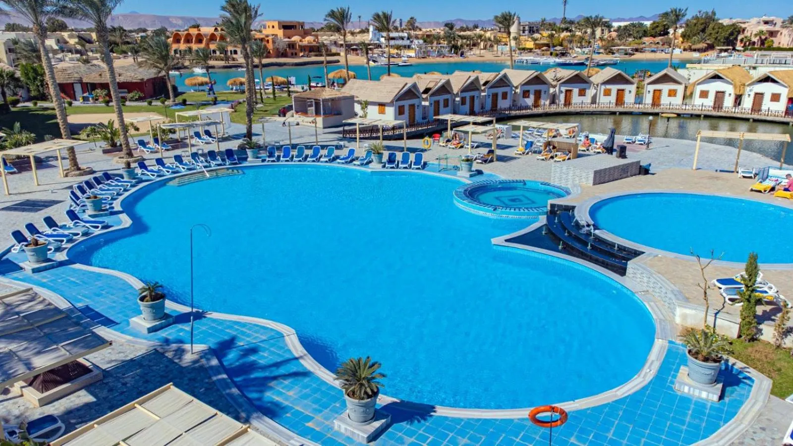 Property building in Panorama Bungalows Resort El Gouna