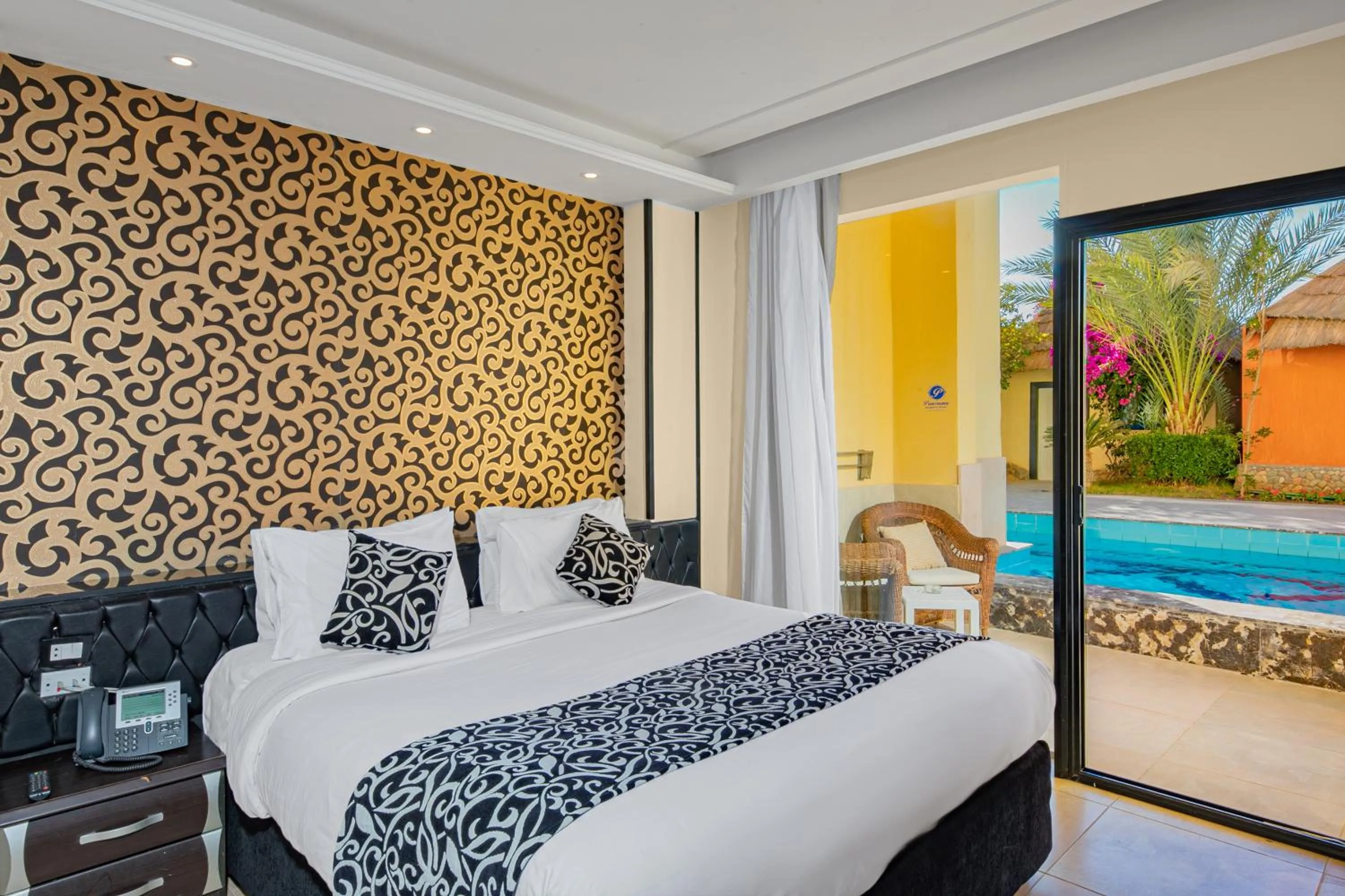 Bed in Panorama Bungalows Resort El Gouna