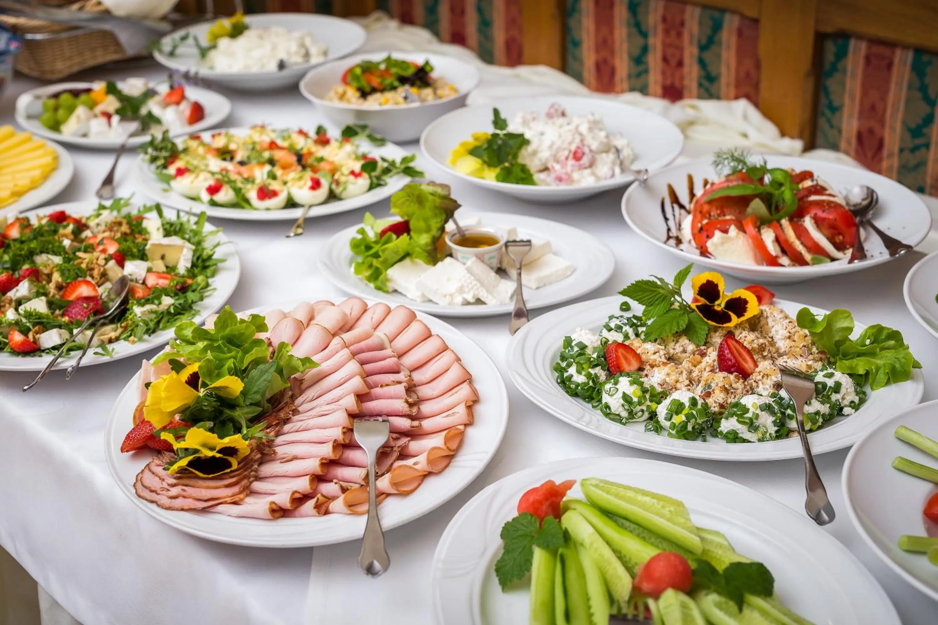 Breakfast in Pałac Spiż Miłków koło Karpacza