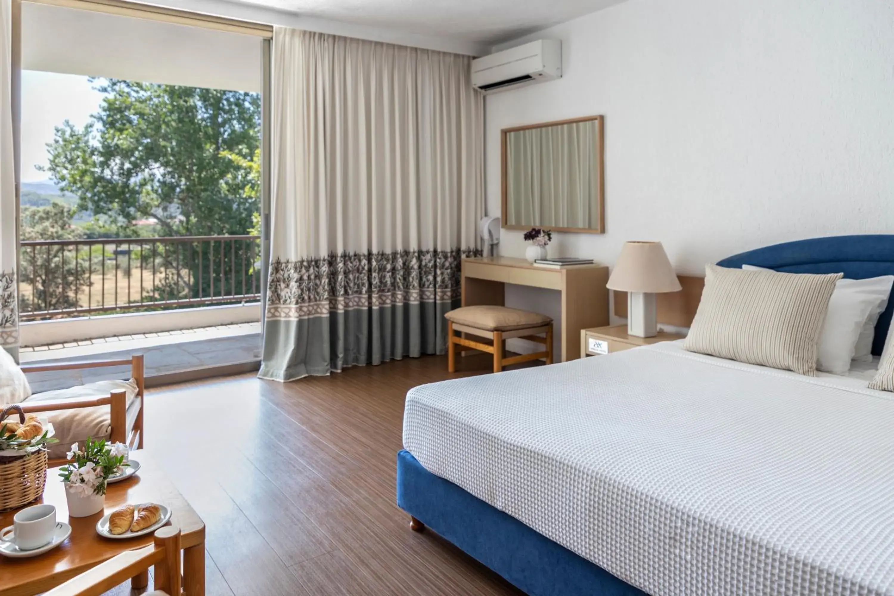 Bed in Amalia Hotel Olympia Bed in Amalia Hotel Olympia