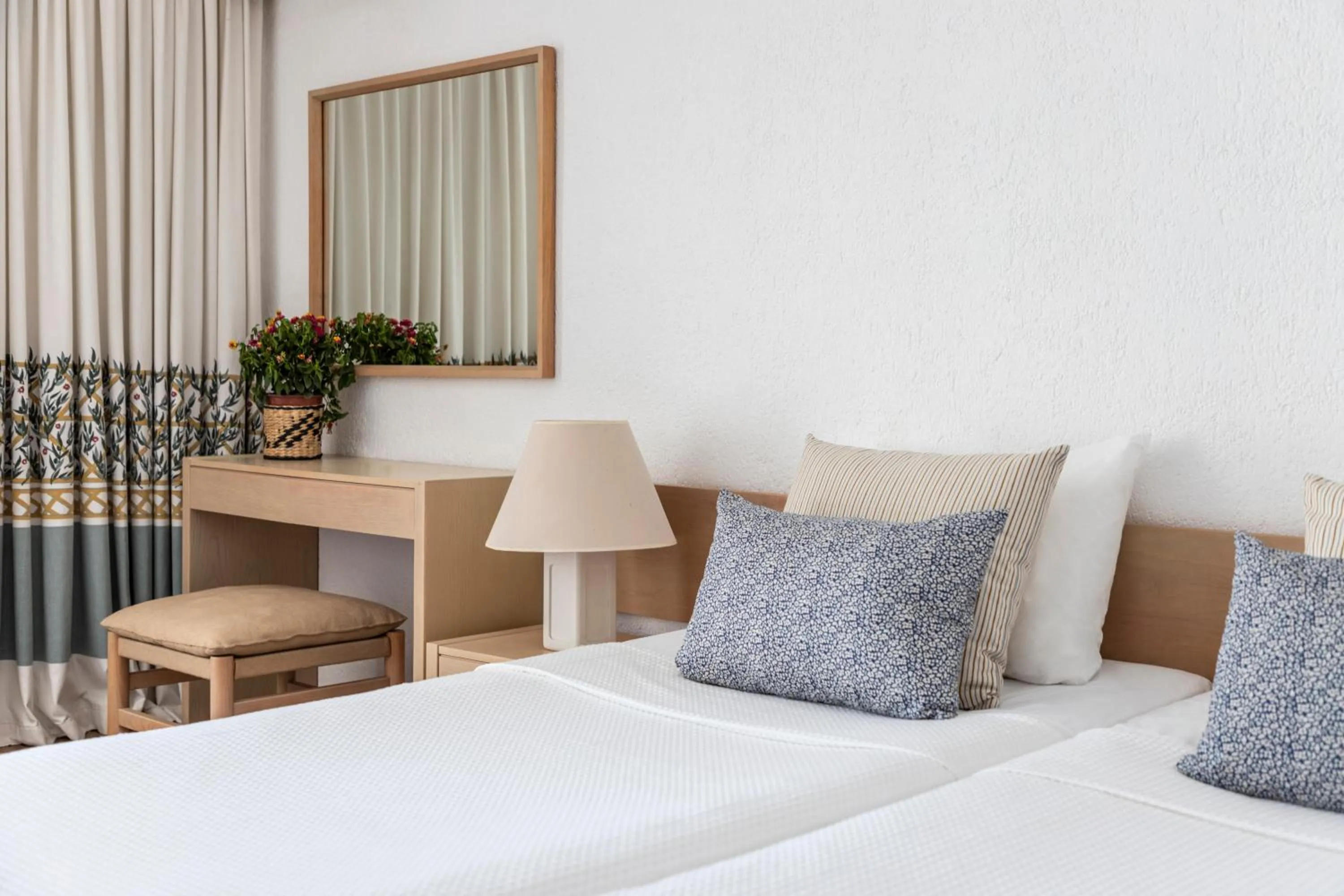 Bed in Amalia Hotel Olympia