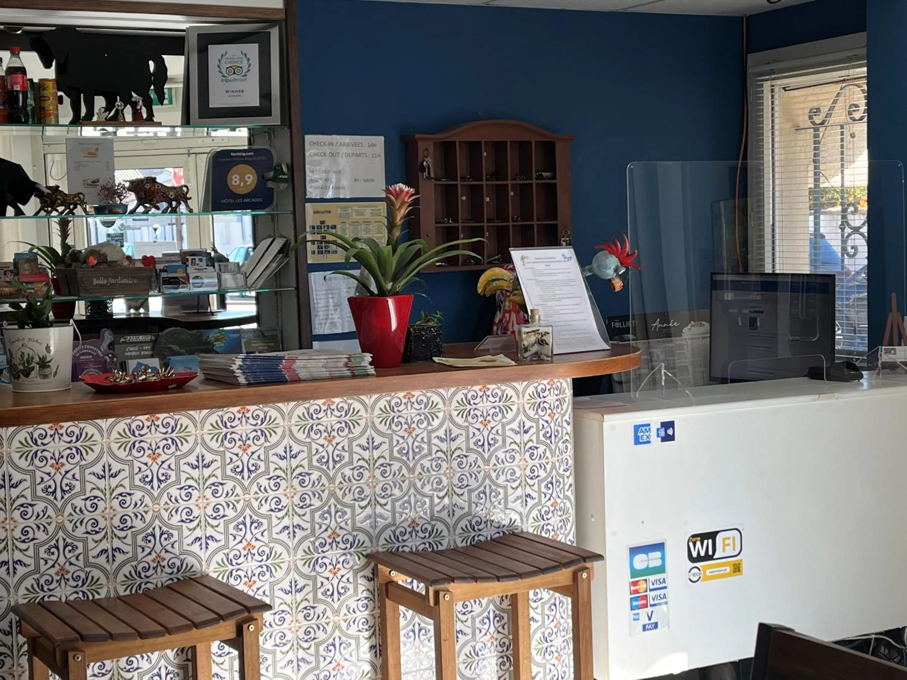 Property building in Hôtel Les Arcades