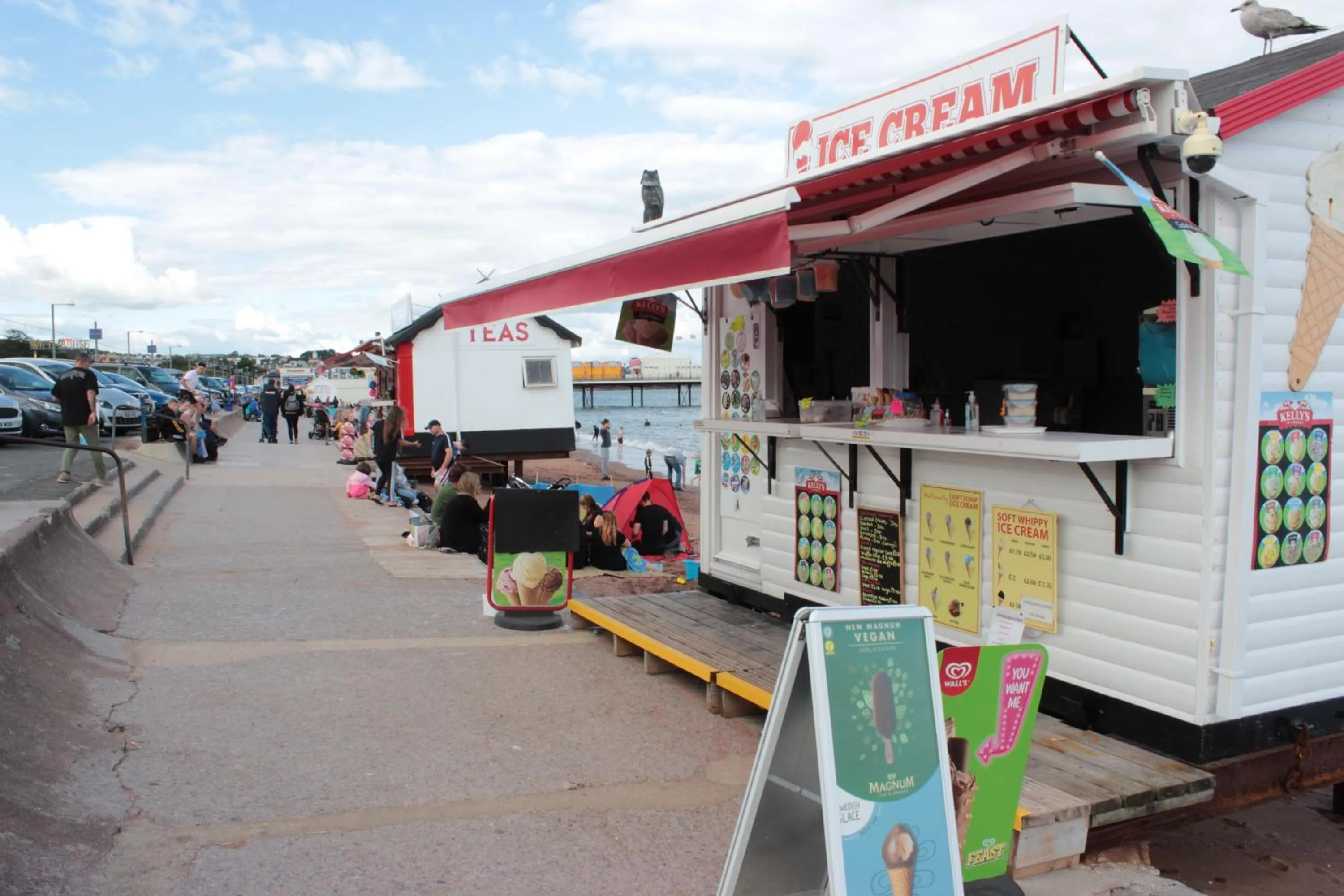 Restaurant/places to eat in The P&M Paignton RESIDENCE