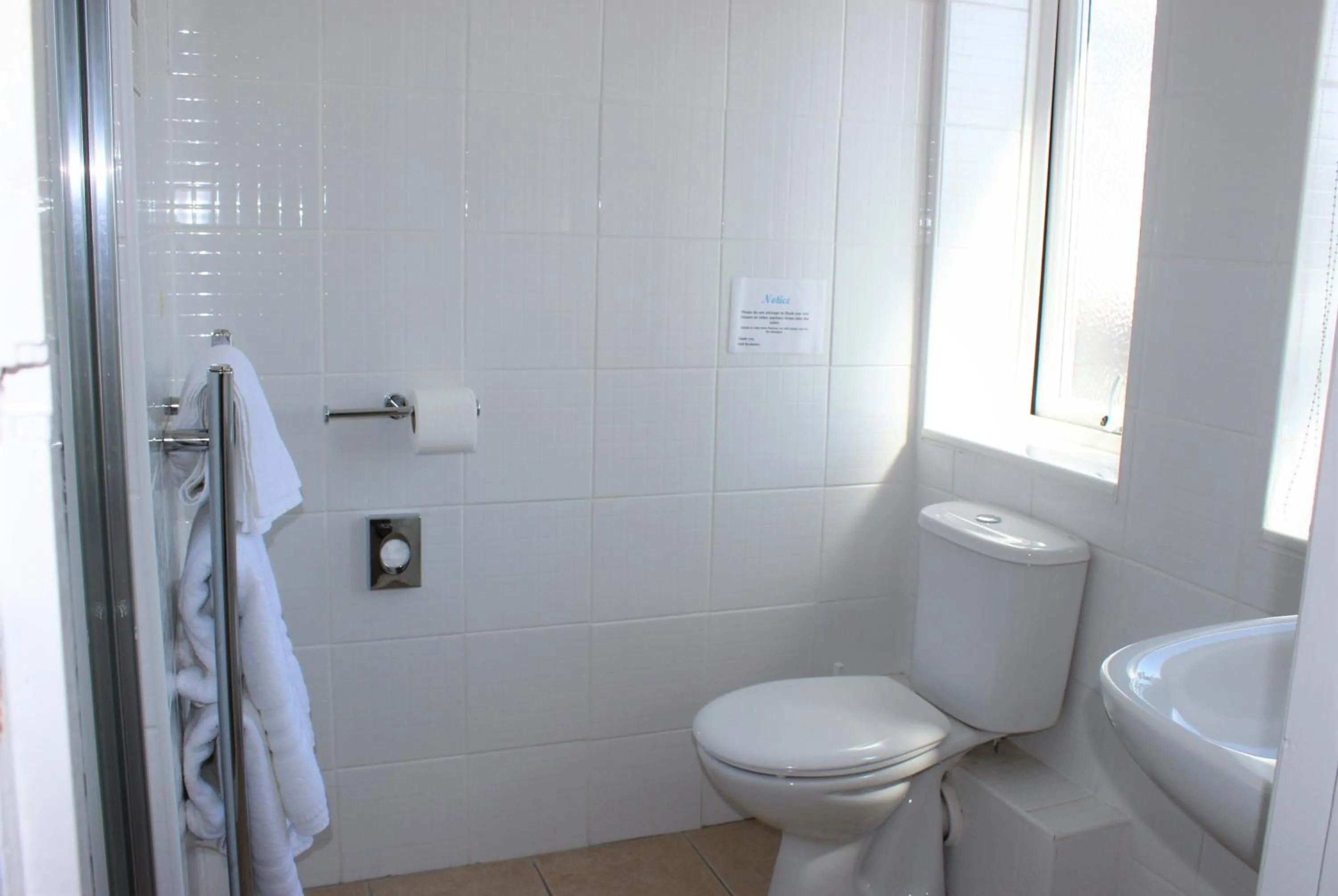 Shower in The P&M Paignton RESIDENCE