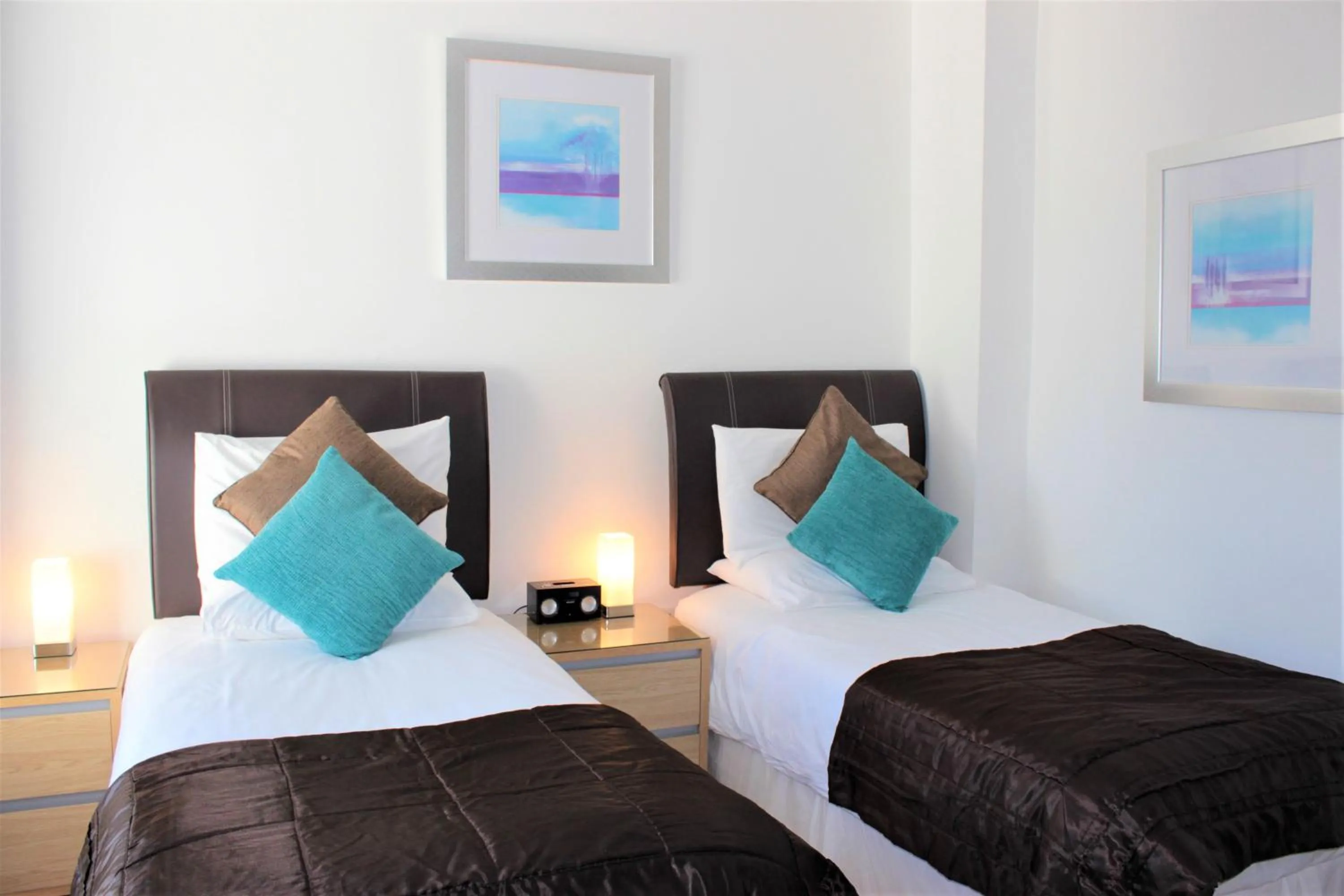 Bed in The P&M Paignton RESIDENCE