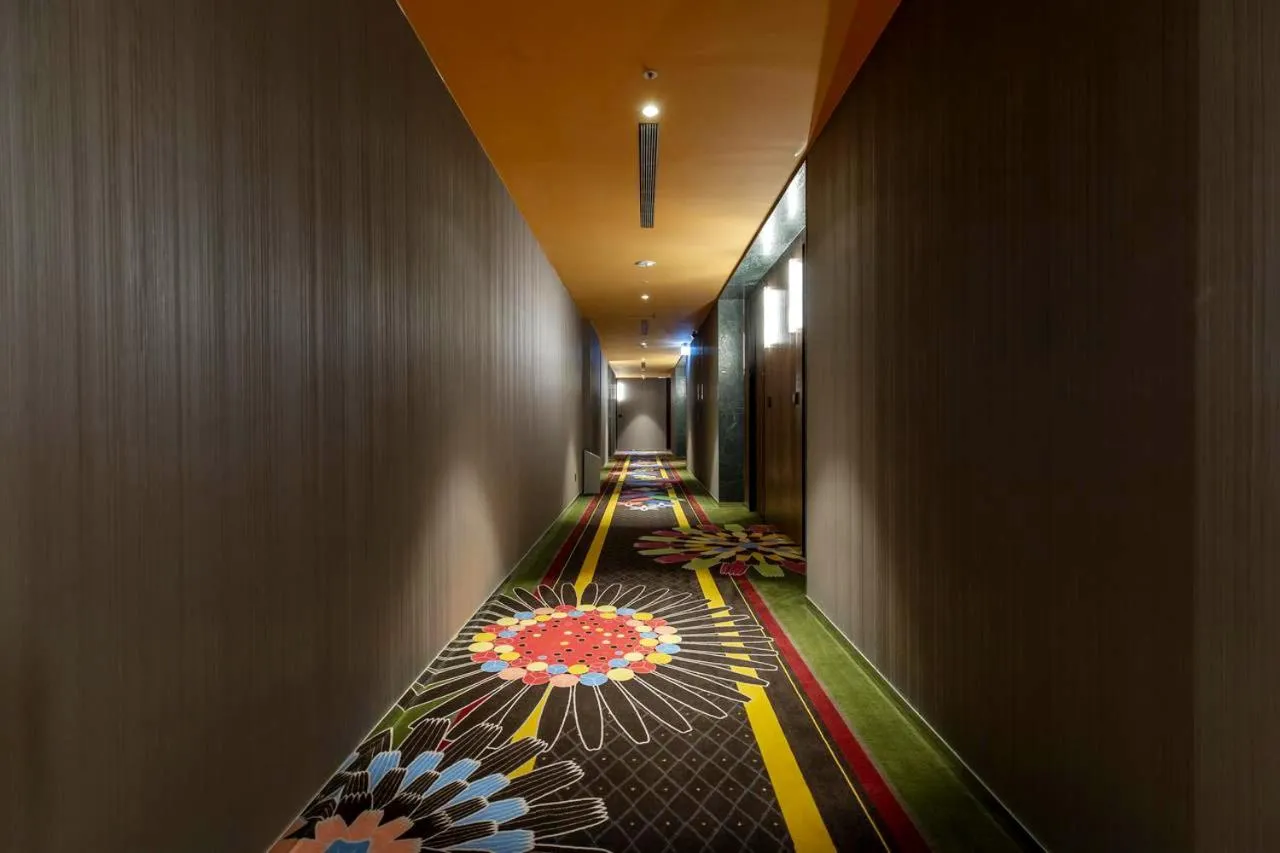 Decorative detail in Inhouse Hotel Grand