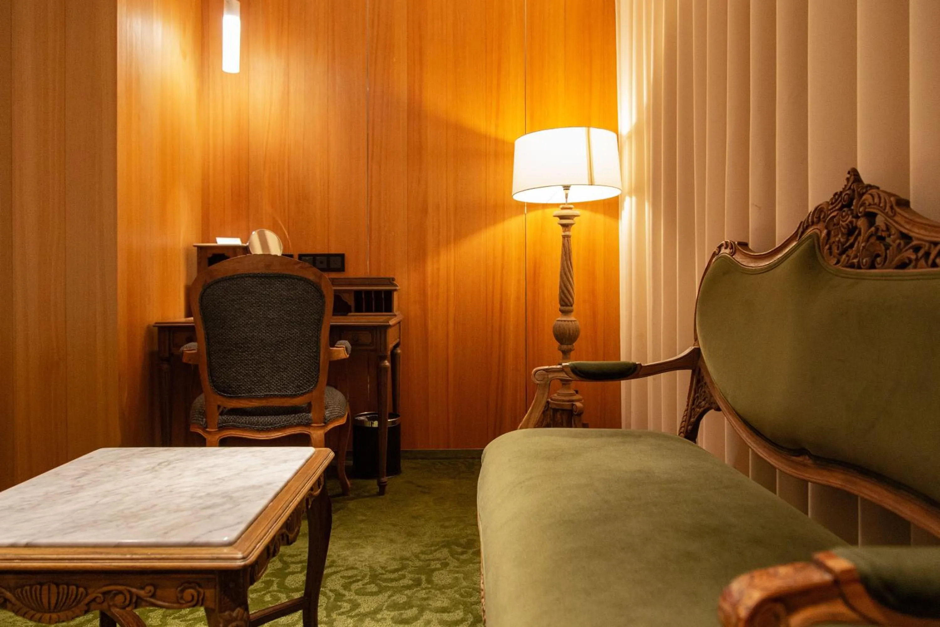 Decorative detail in Inhouse Hotel Grand