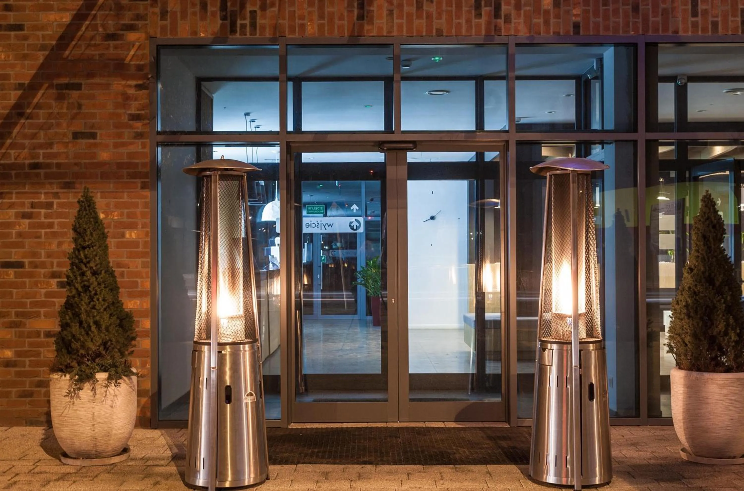 Facade/entrance in Hotel Ren & Restauracja Browar Kociewski