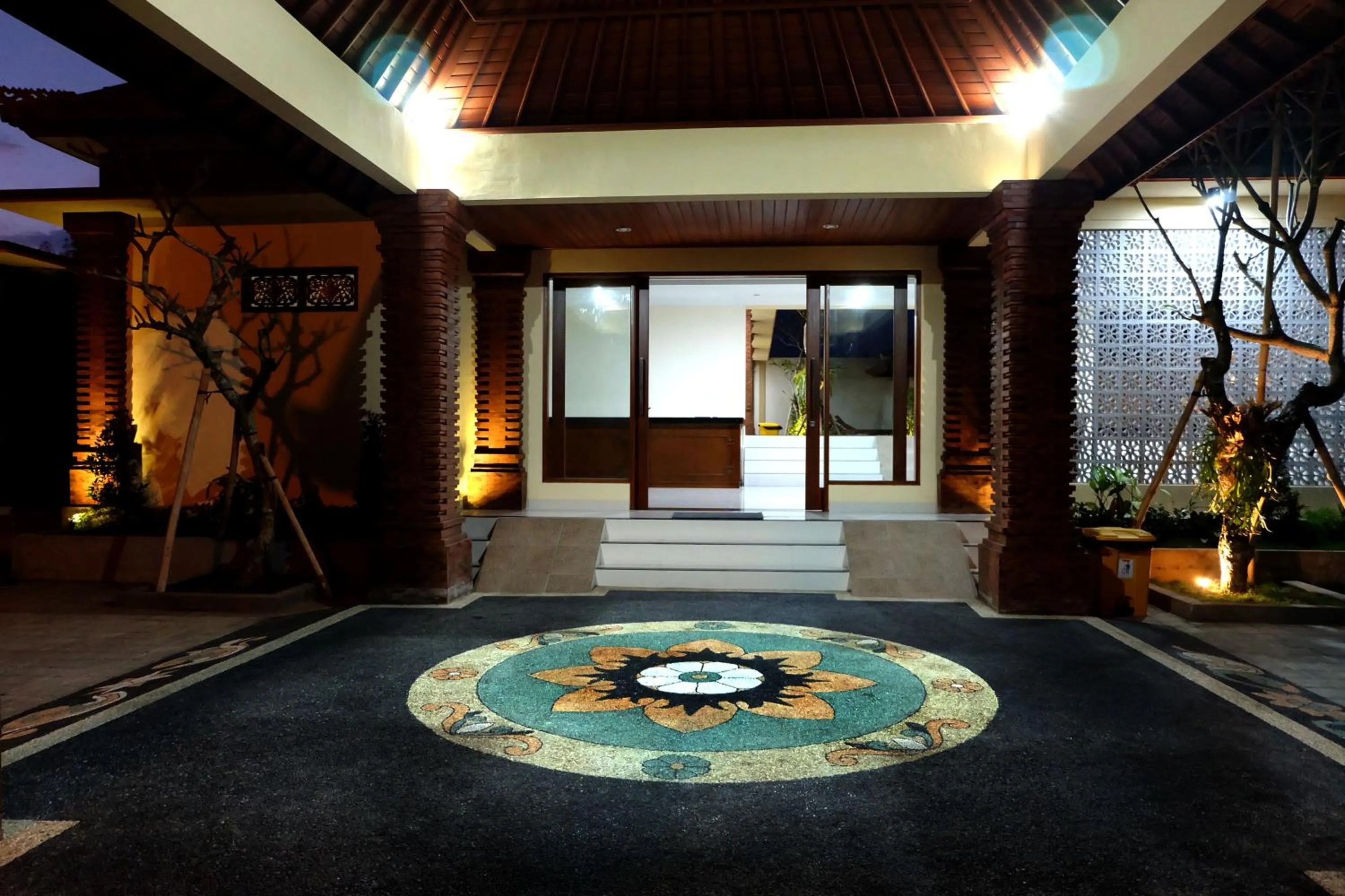 Area and facilities in Tom's Inn Pecatu