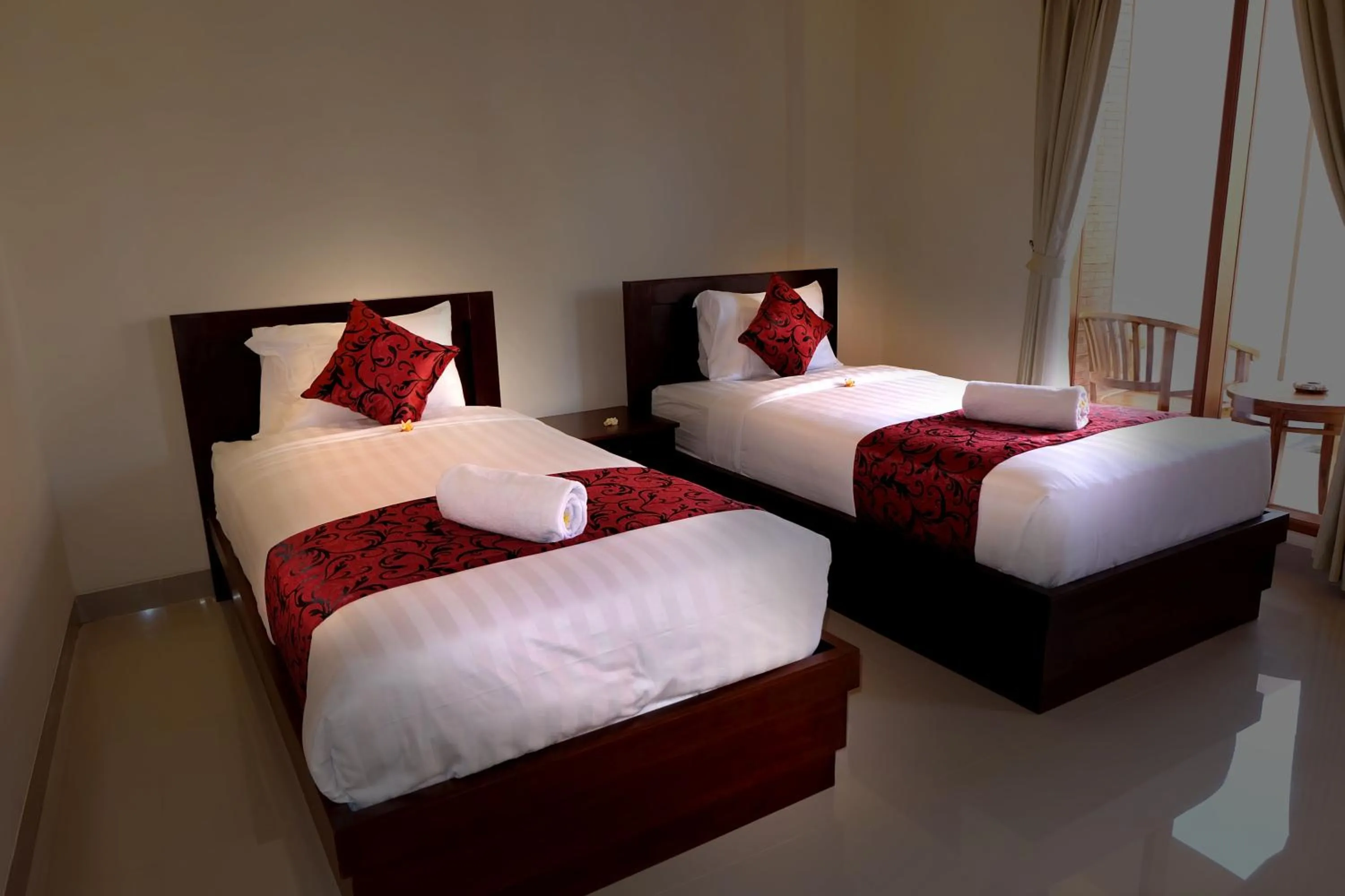 Bedroom, Bed in Tom's Inn Pecatu